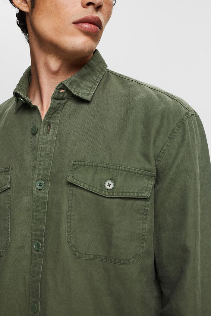 Aus Leinen-Mix: Oversize-Hemd