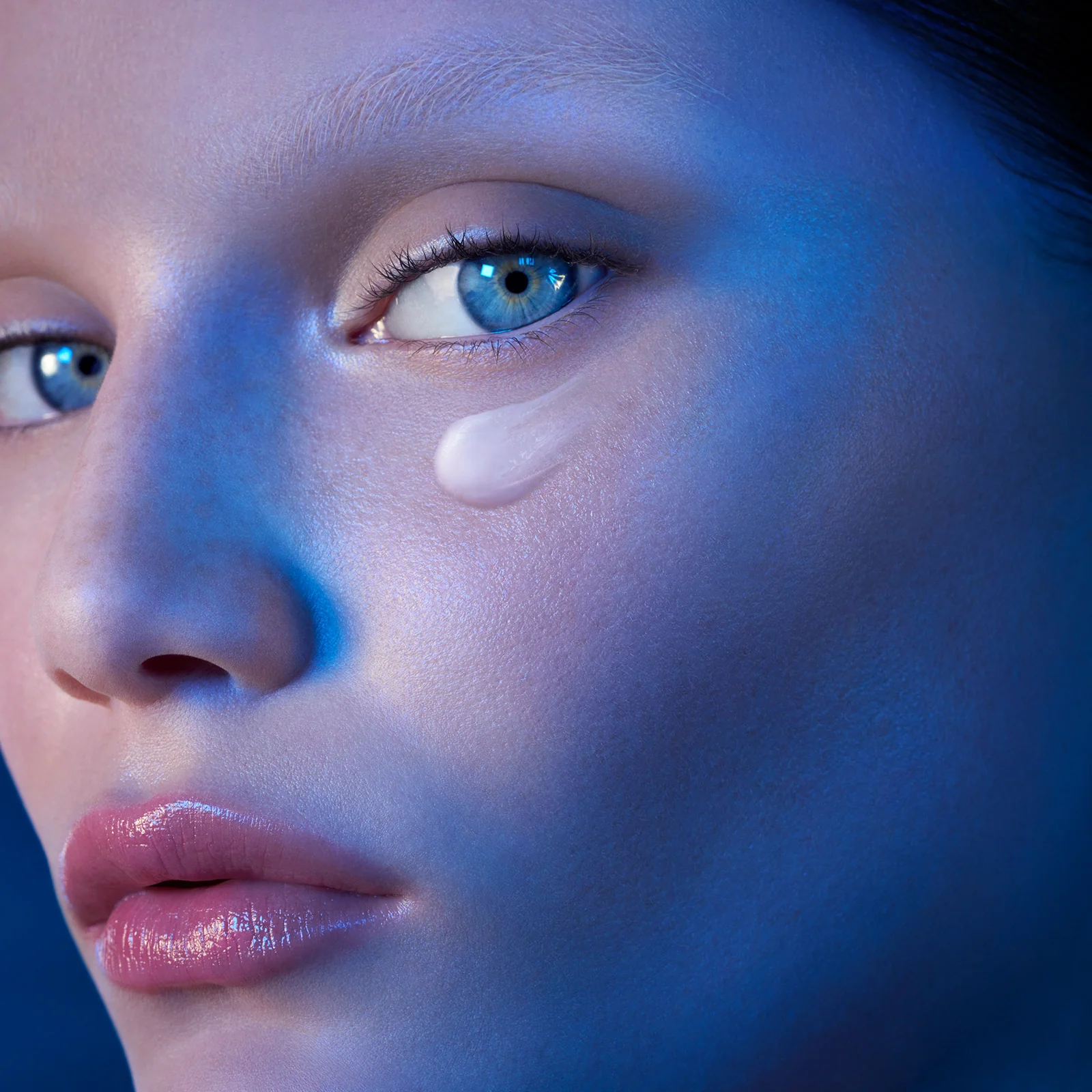 Blue Therapy Blue Pro-Retinol øyekrem - Antirynkebehandling for øyekonturer