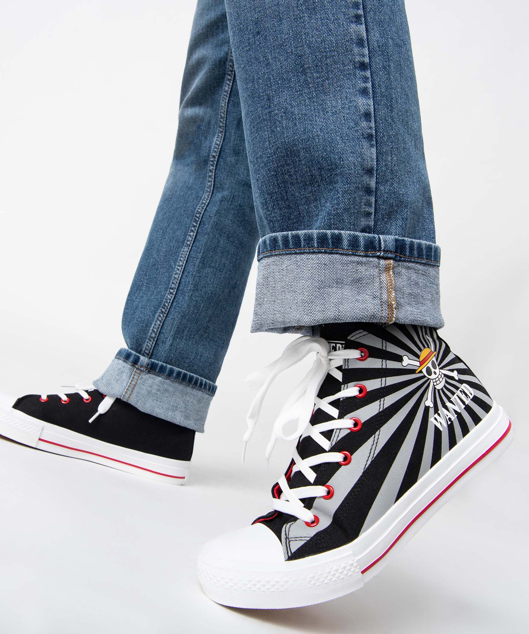 Baskets homme semi-montantes en toile – One Piece noir | GEMO