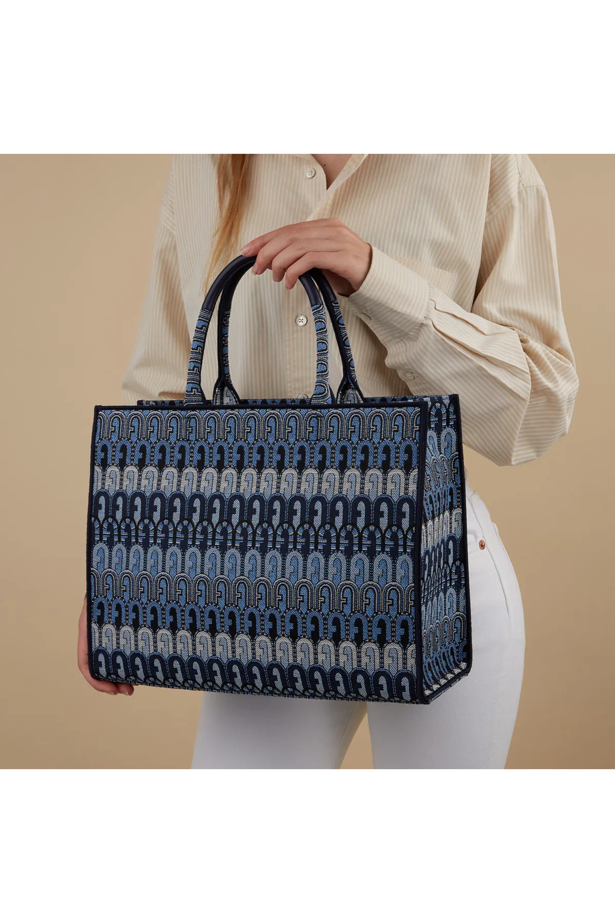 FURLA  Opportunity Damen Schultertasche Blau Wb00255a.0459tde00
