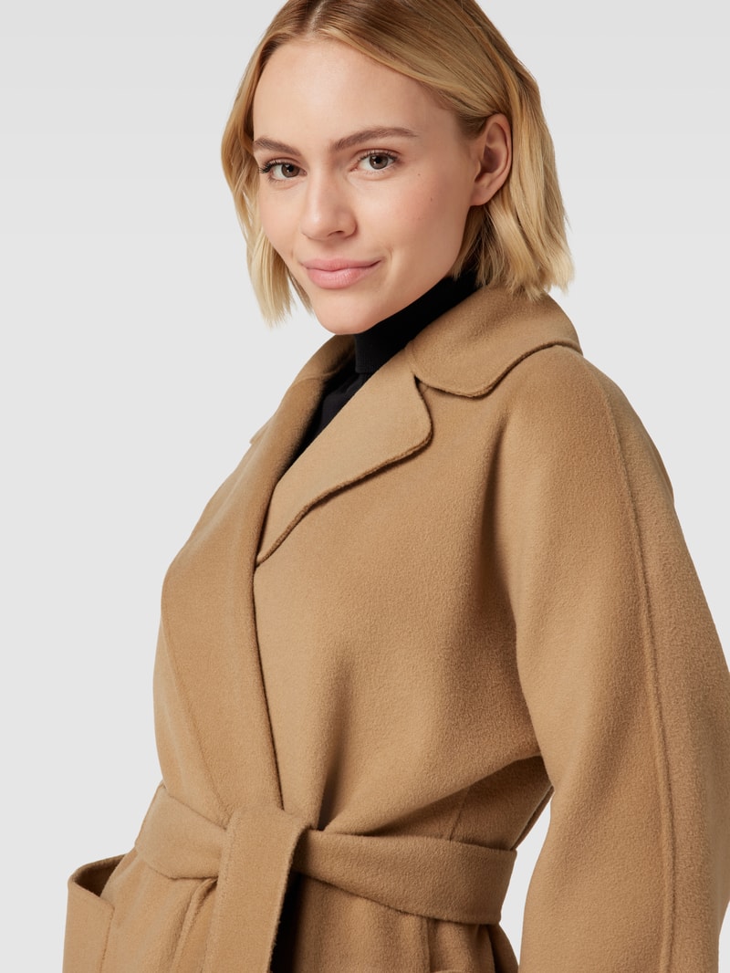 Mantel aus Wolle mit Bindegürtel Modell 'ROVO' in camel