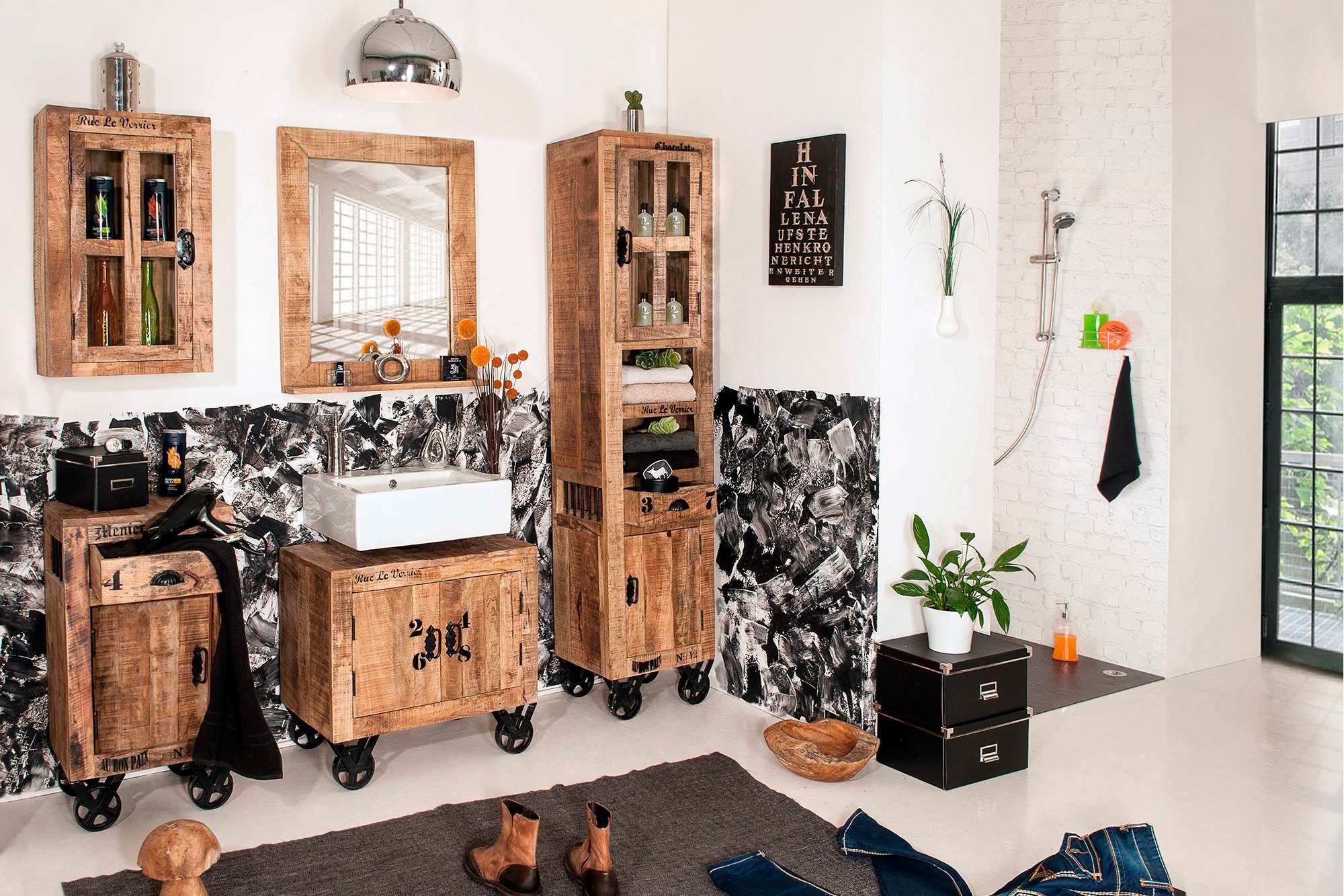 SIT Kommode Rustic, mit schwarzem Aufdruck im Industrial-Stil