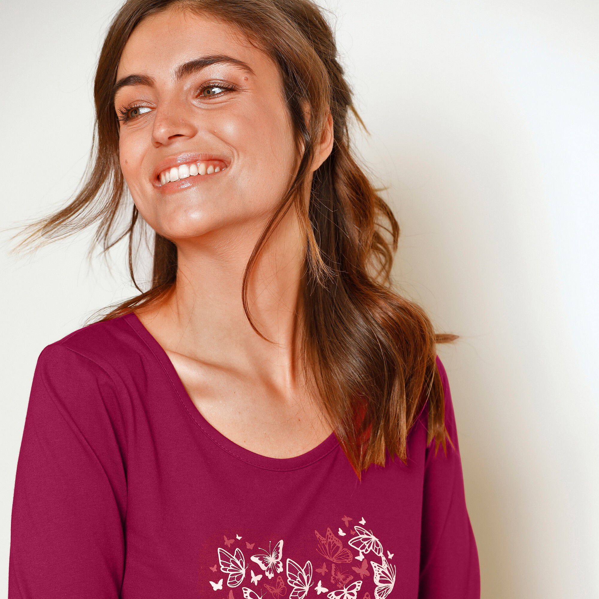 Chemise de nuit courte manches longues motif 