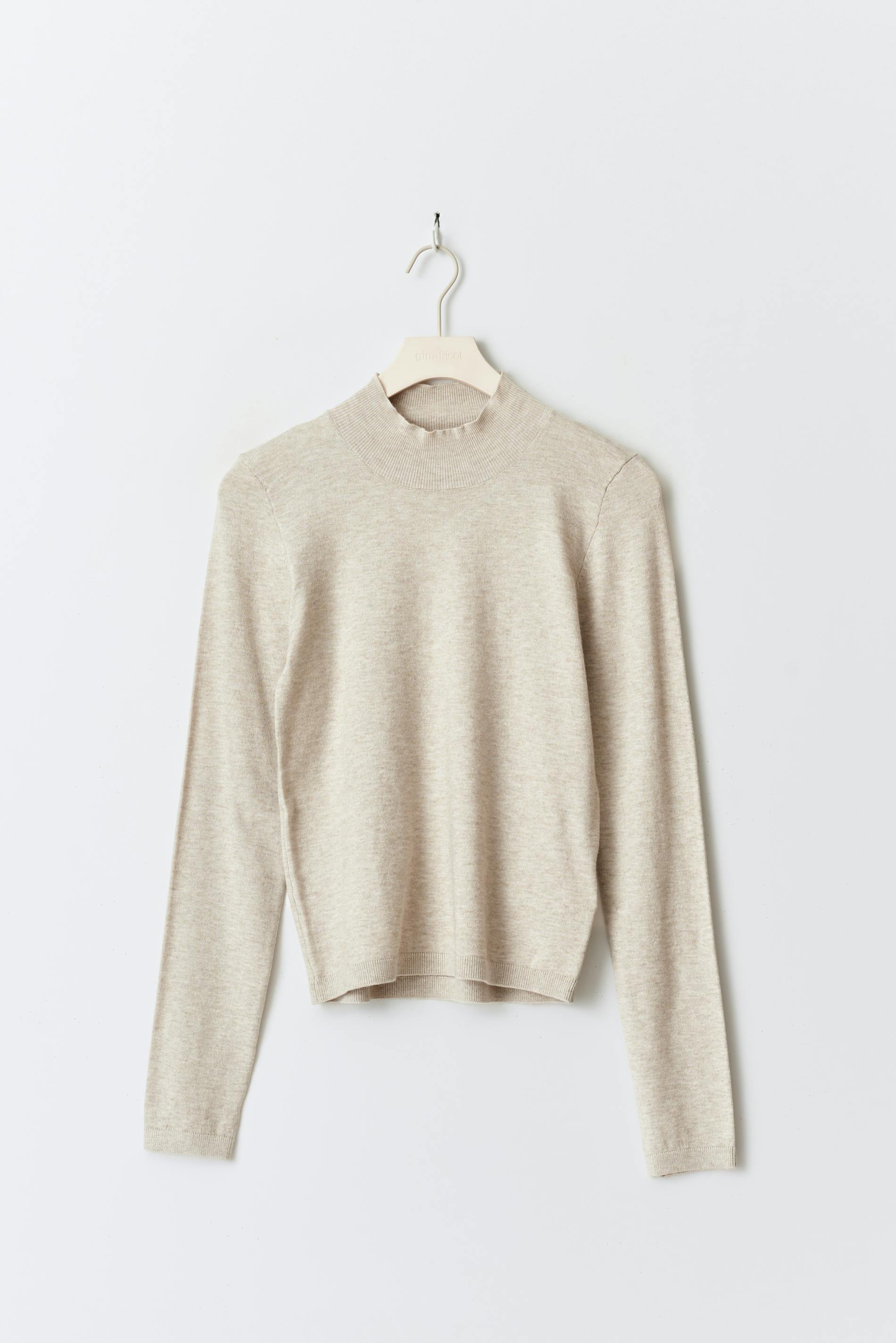 Knitted long sleeve top