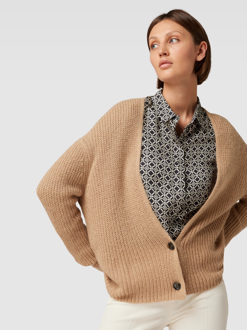 Strickjacke mit Strukturmuster in camel
