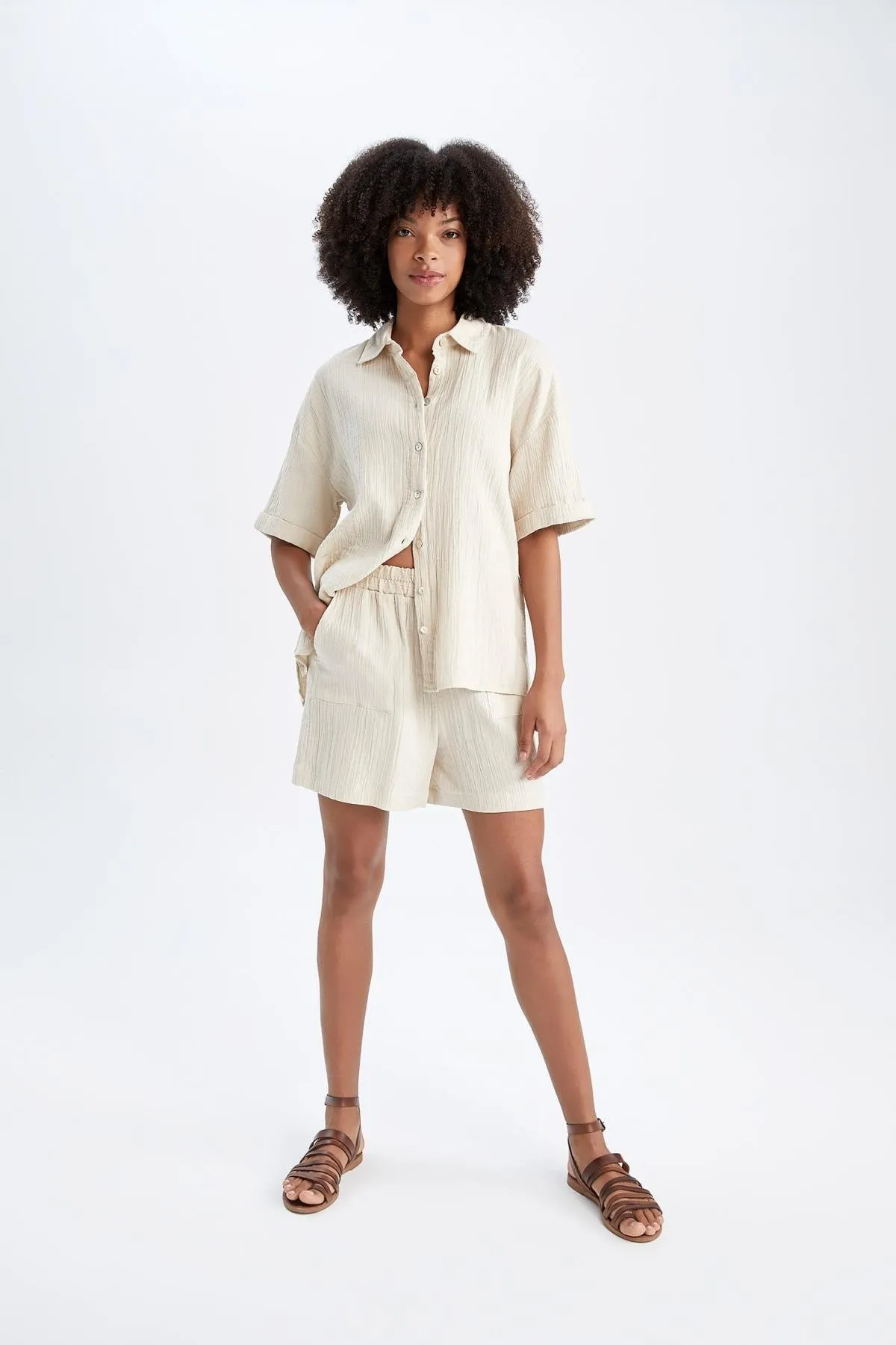 DeFacto  Regular-Fit-Shorts aus Musselin mit normaler Taille
