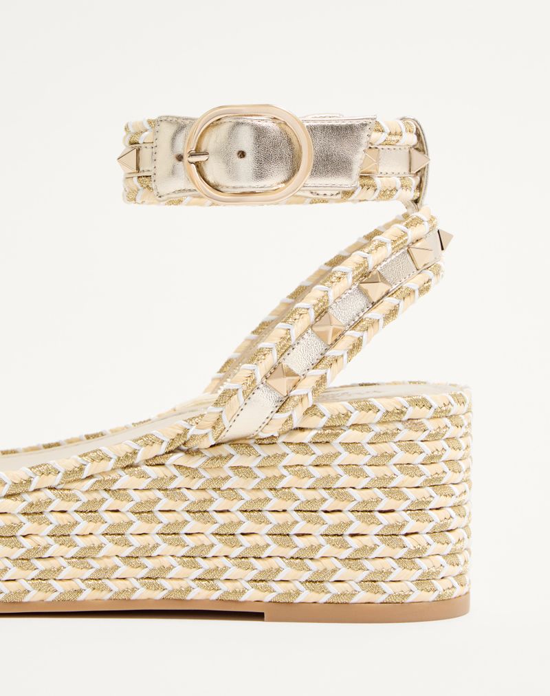 Sandália plataforma Rockstud em napa laminada 45mm