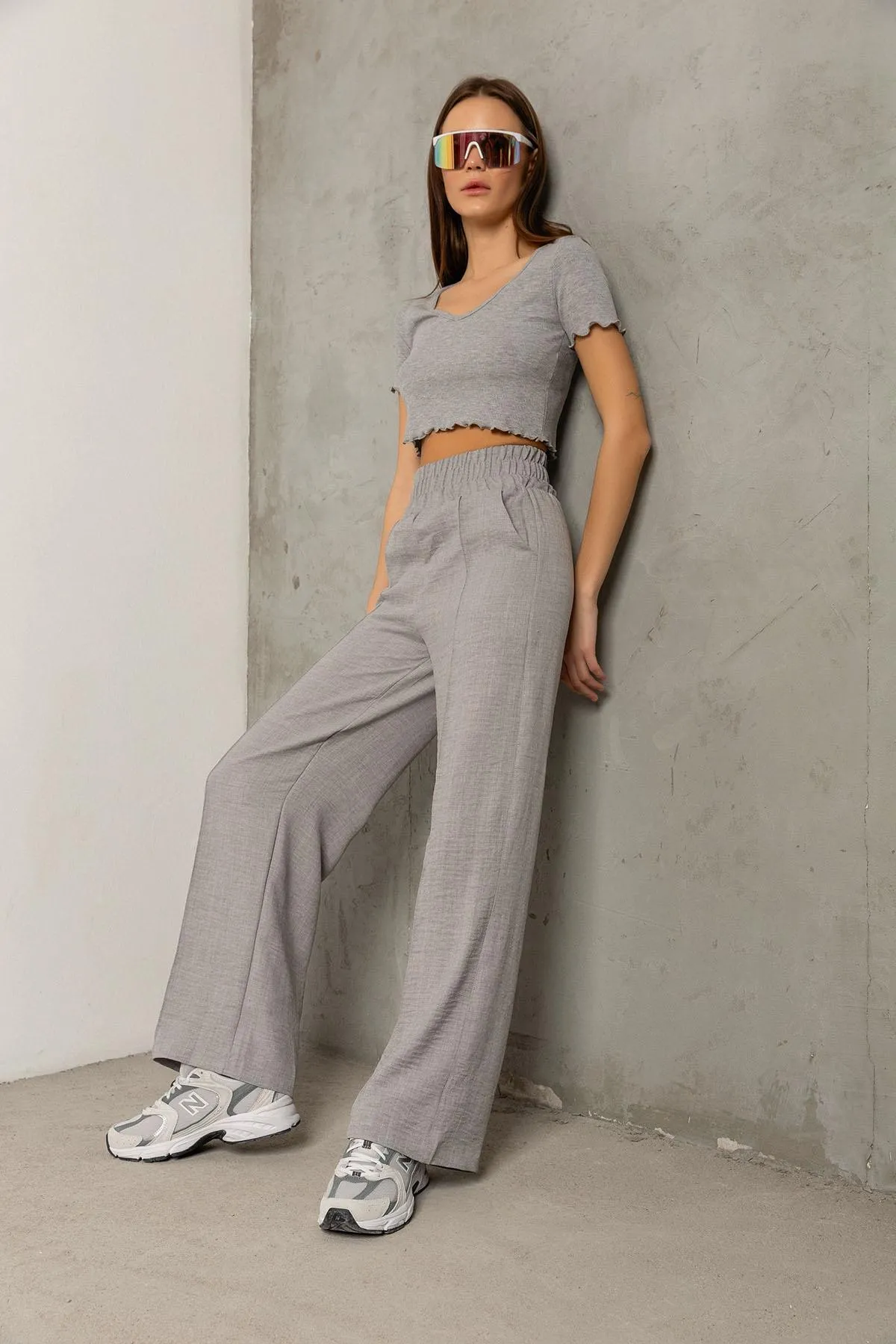 Domoda  Dekorative elastische Taille Weites Bein Doppeltasche Baumwolle Damenhose @Como
