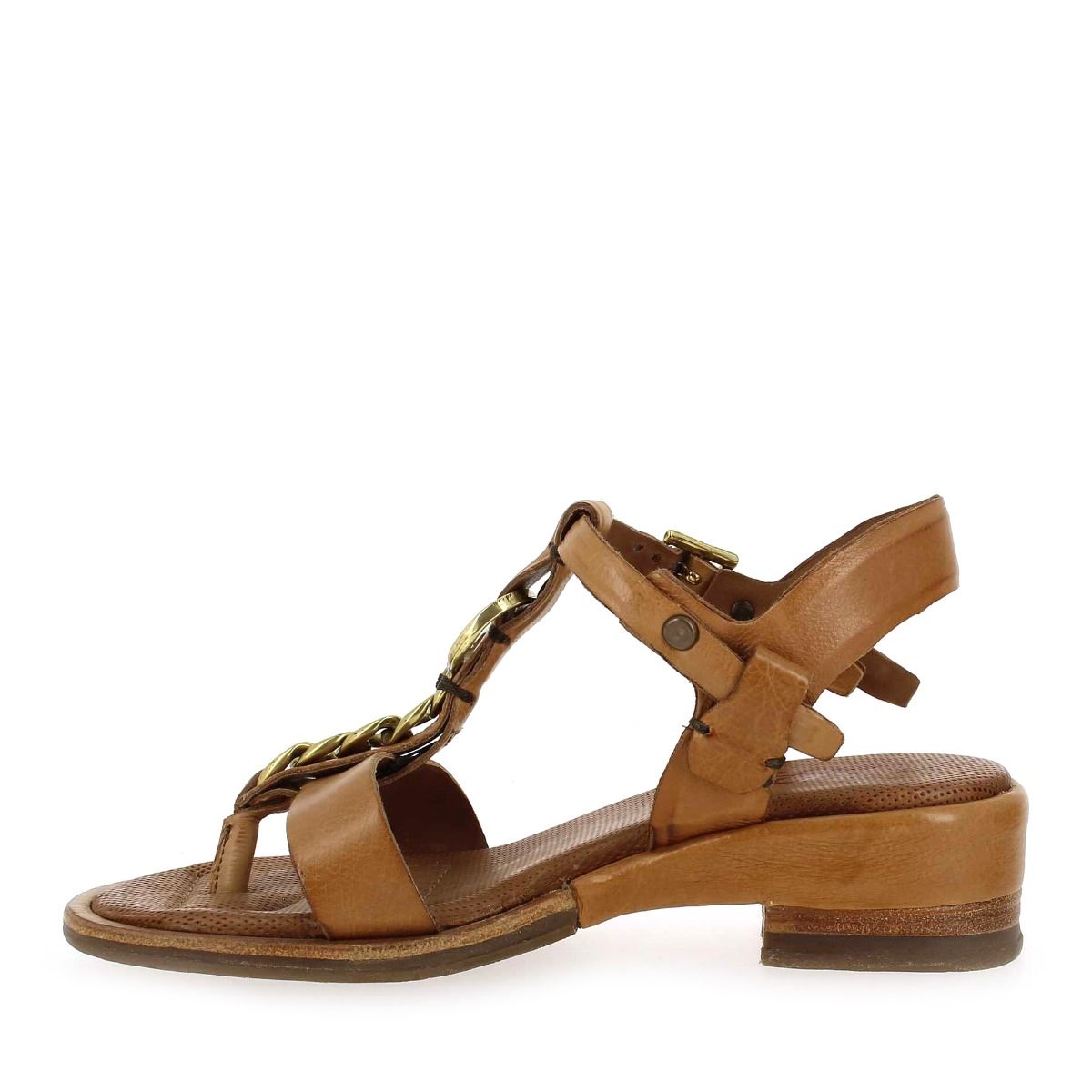 AS98  A70007 - Camel