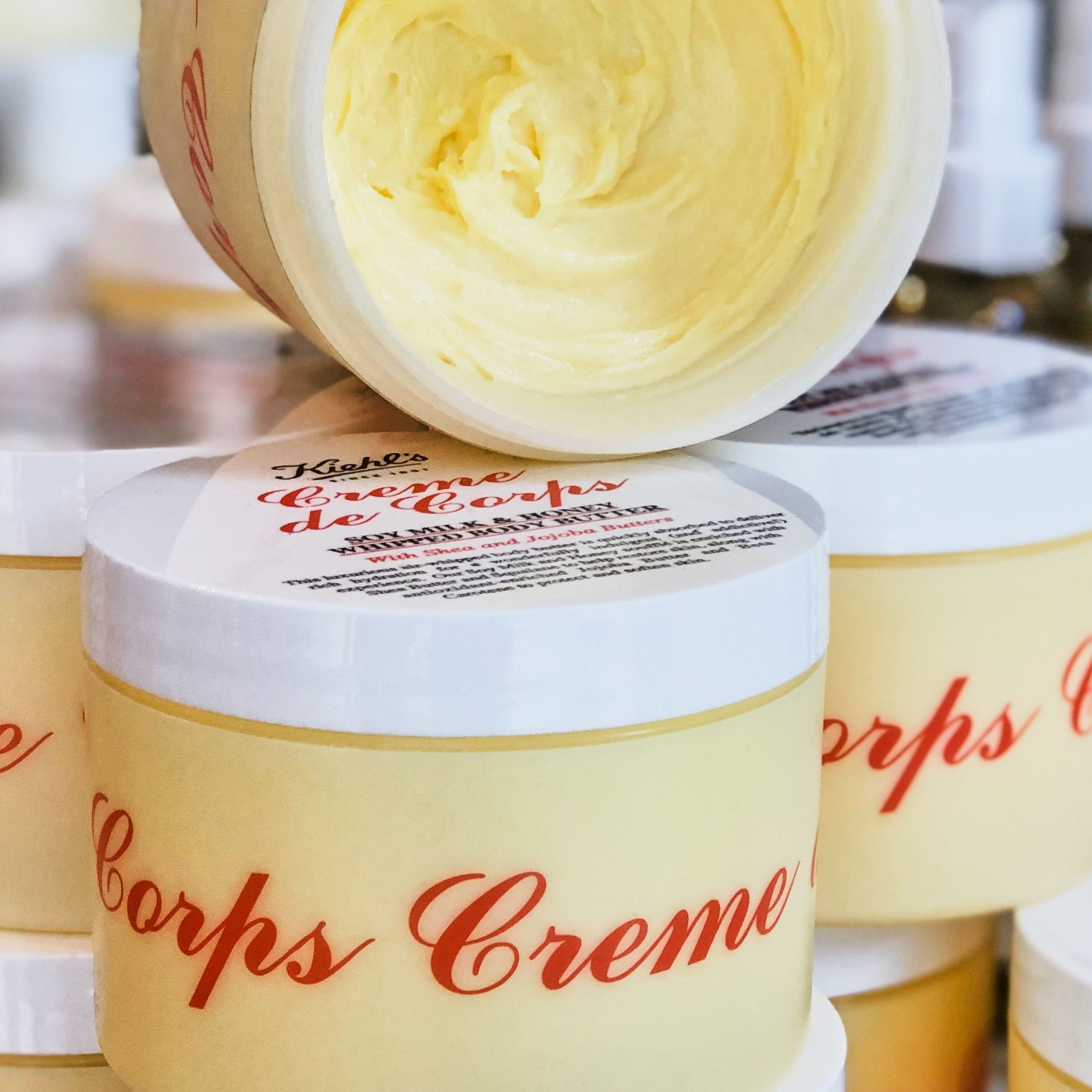 Kiehl's Creme De Corps tejhabos testvaj