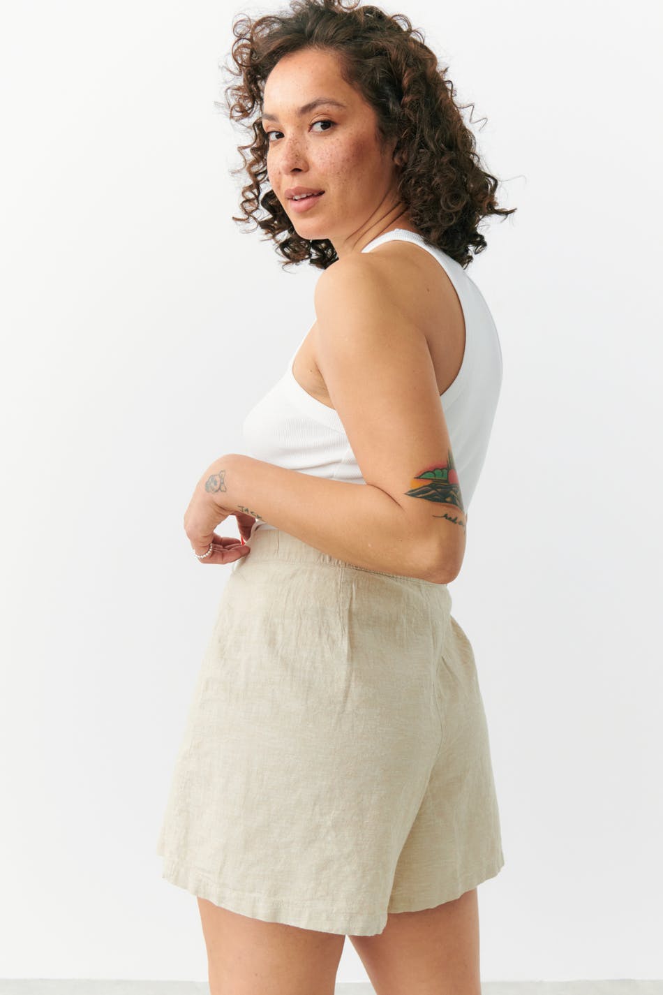 Sonja linen blend shorts