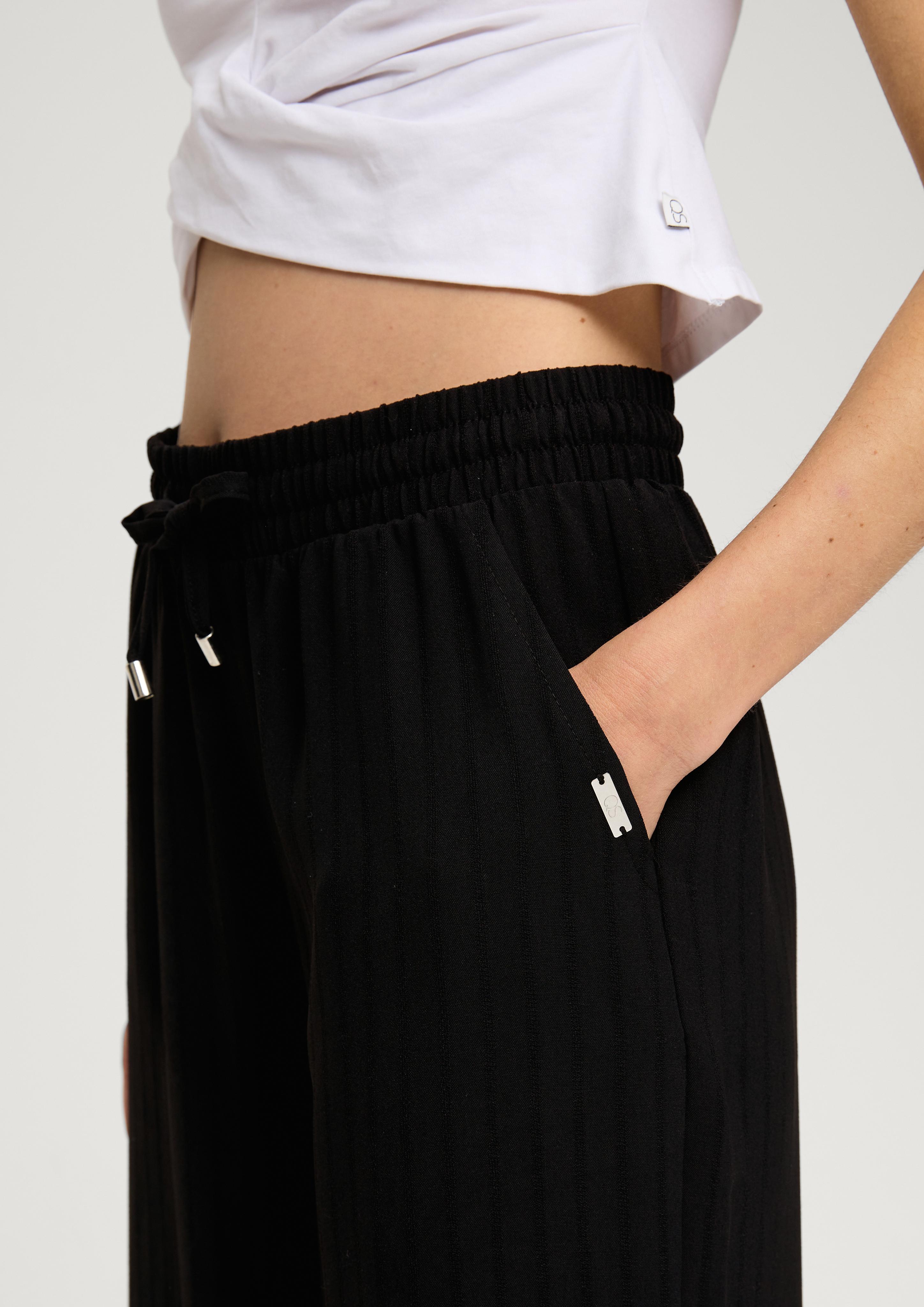 Loose: Hose aus Seersucker  2131197-9999