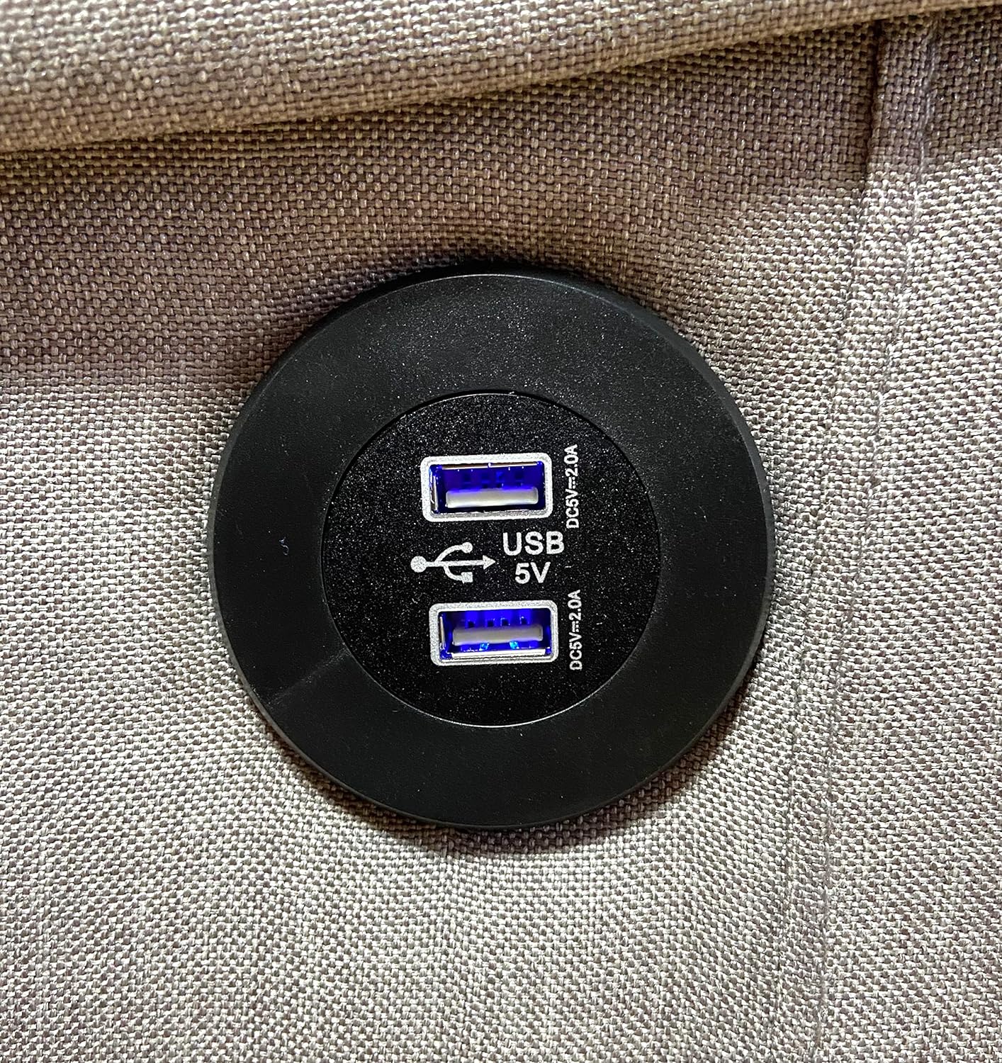 ECODE Sillón de Masaje Relax Elevador Levantapersonas Stelvio, Reclinación Eléctrica 160º, Función Calor, Programas Auto, Vibro Ondulación, 2 Puertos USB de Recarga, A++, ECO-8520UP (Beige)