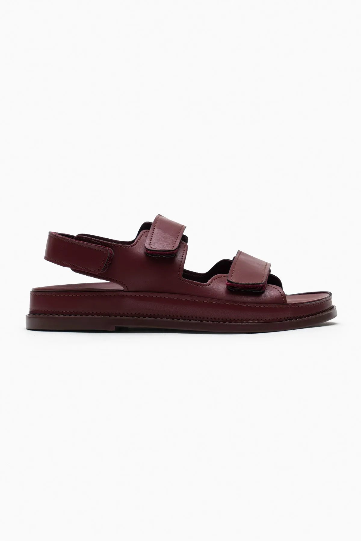 NİŞANTAŞI SHOES  Julia Burgunderrote, matte Damensandale mit flacher Sohle und Klettverschluss