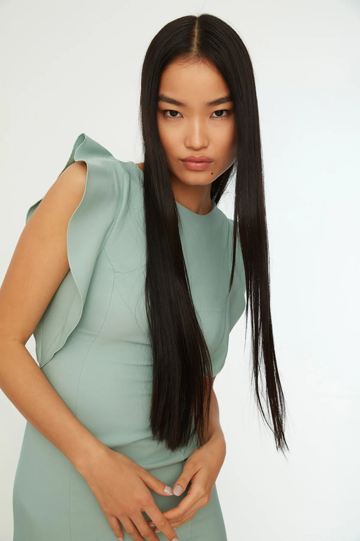 Trendyol Collection  Mintgrünes Mini-Kleid mit gewebten Rüschen und detailliertem Webmuster TWOSS19XB0075