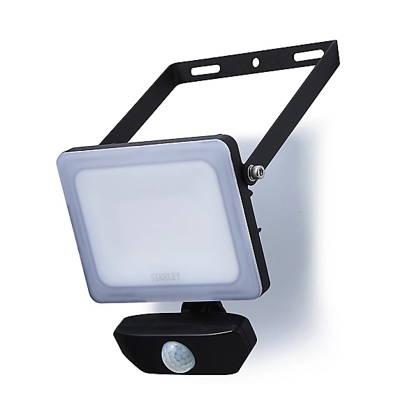 Faro Stanley SXLS38694E da 30W con sensore IK