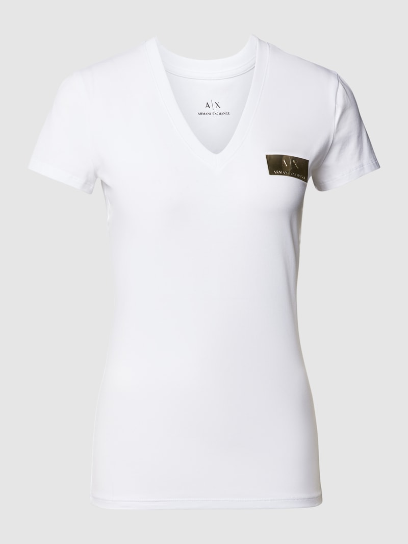 T-Shirt mit V-Ausschnitt in weiß
