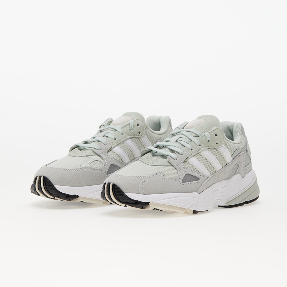 adidas Falcon IG8308 / weiss