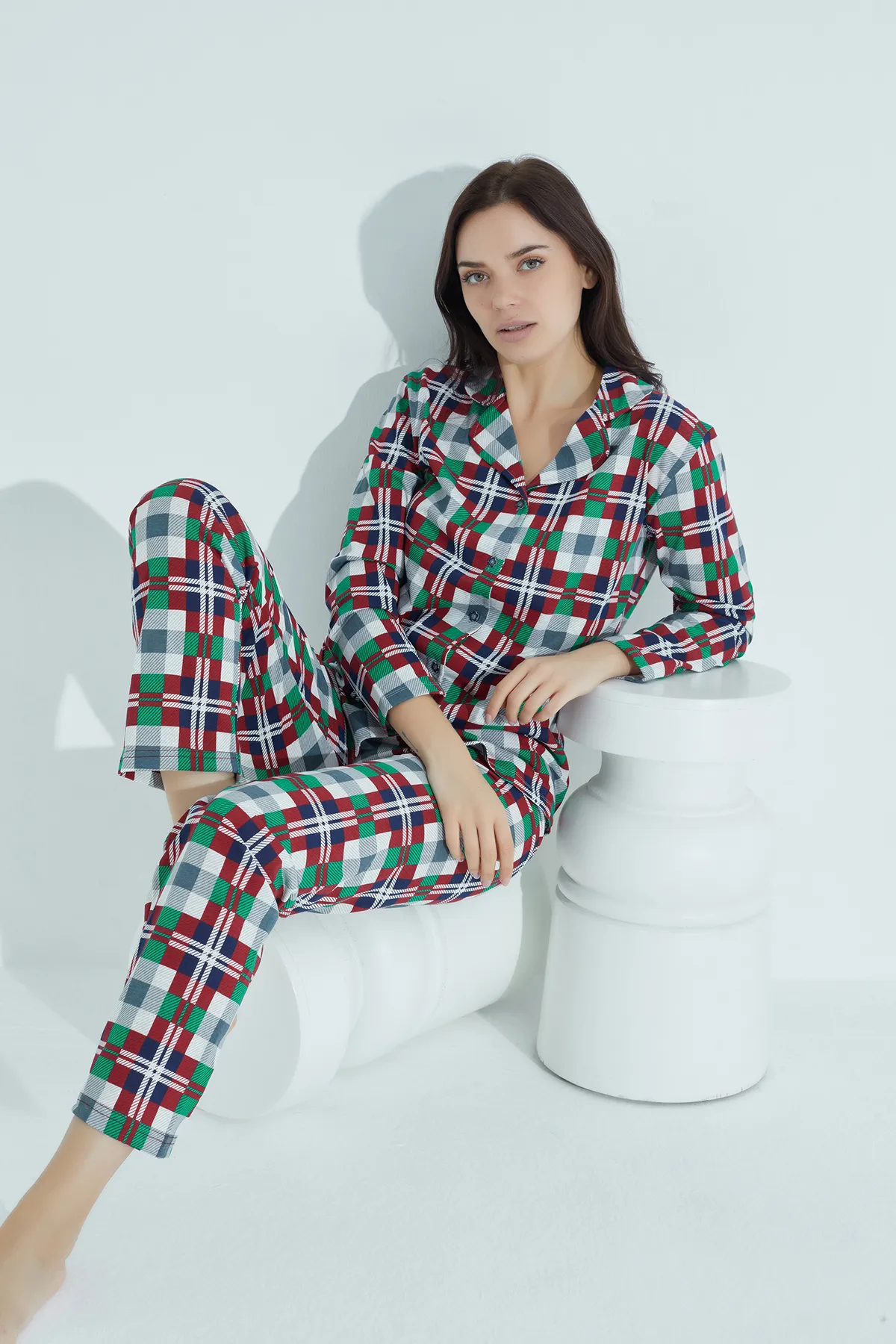 STRAWBERRY  Pyjama-Set aus Baumwolle mit Knöpfen
