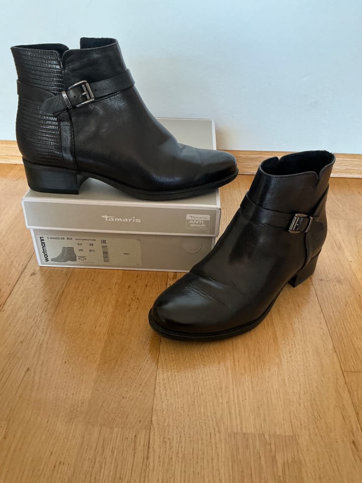Tamaris Stiefelette Navy - 2x getragen günstig kaufen 39