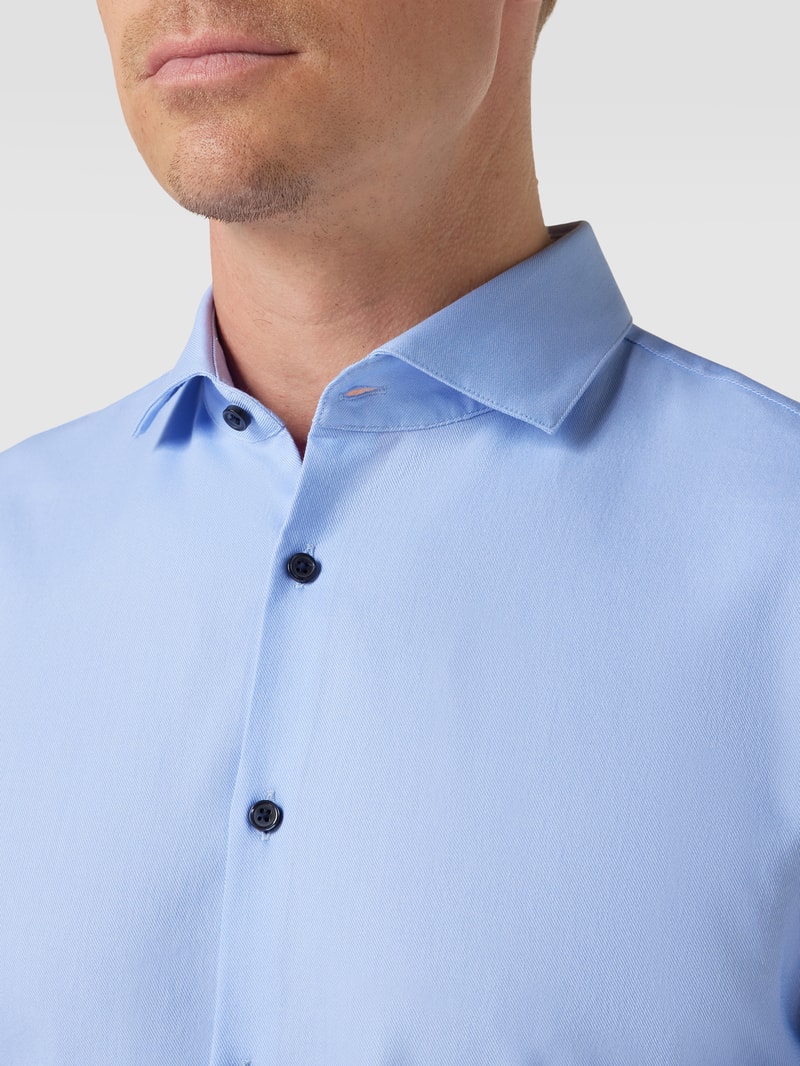 Business-Hemd mit Strukturmuster in bleu