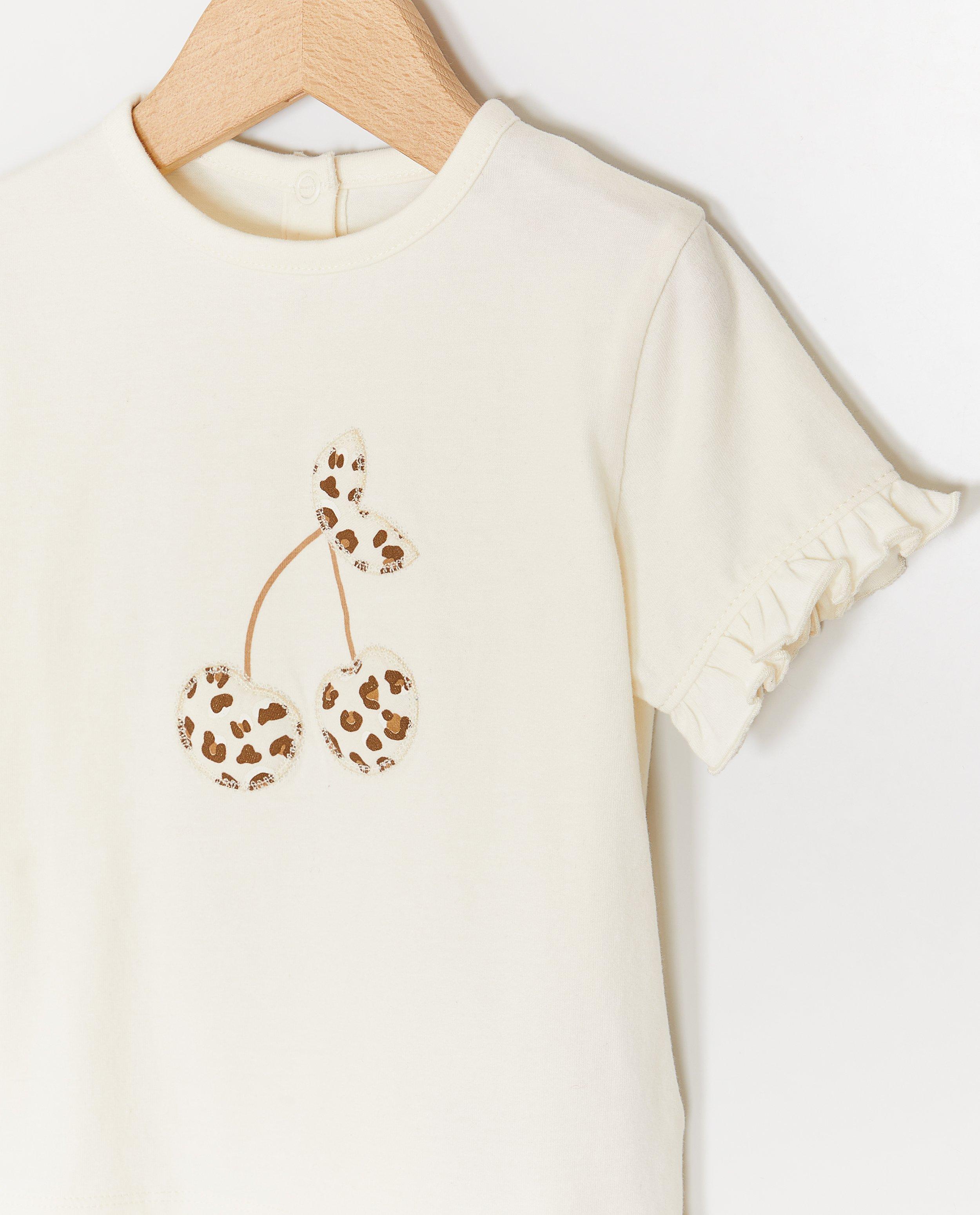 Tricou Cuddles and Smiles cu cireșe brodate albe