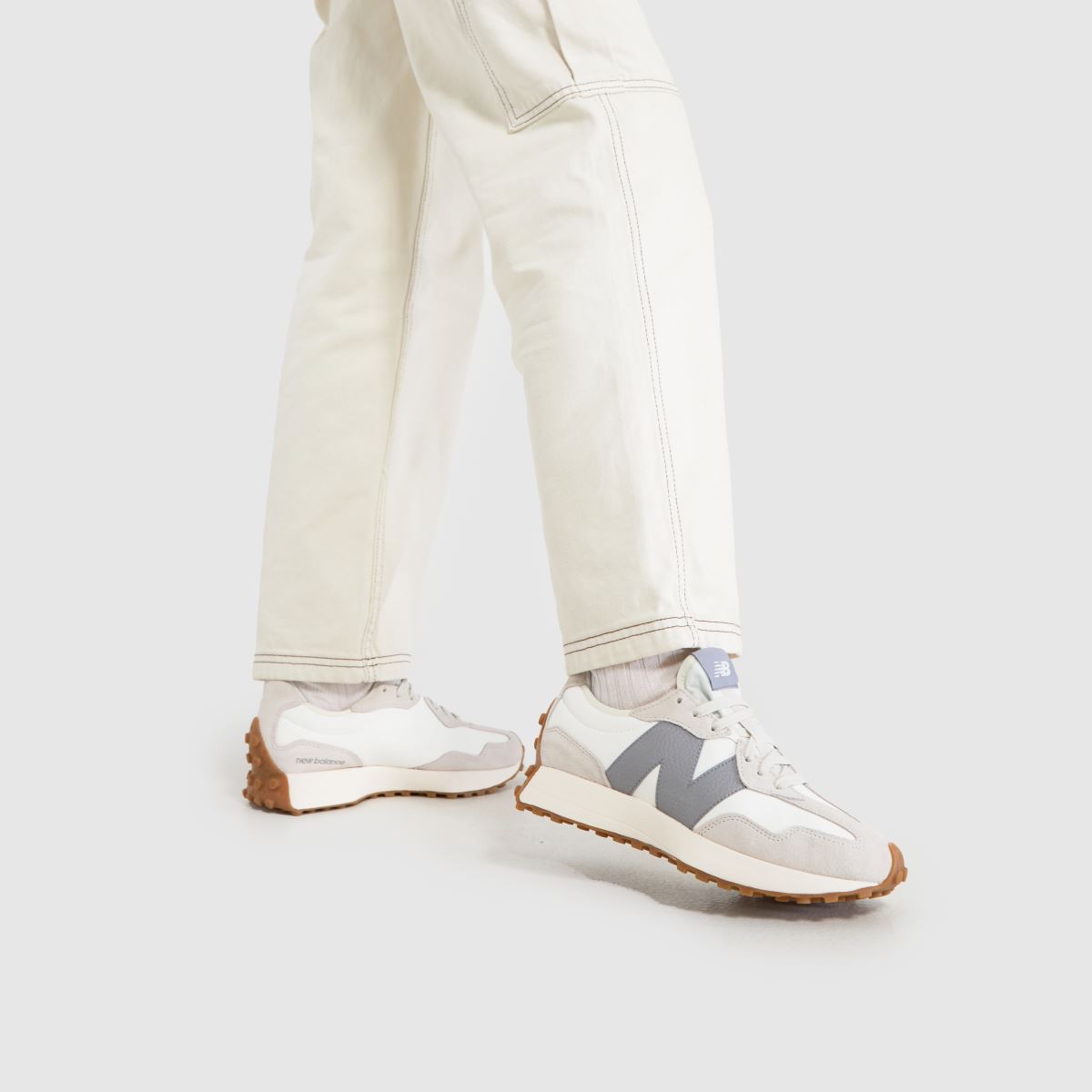 New Balance 327 sportcipő fehér és szürke színben
