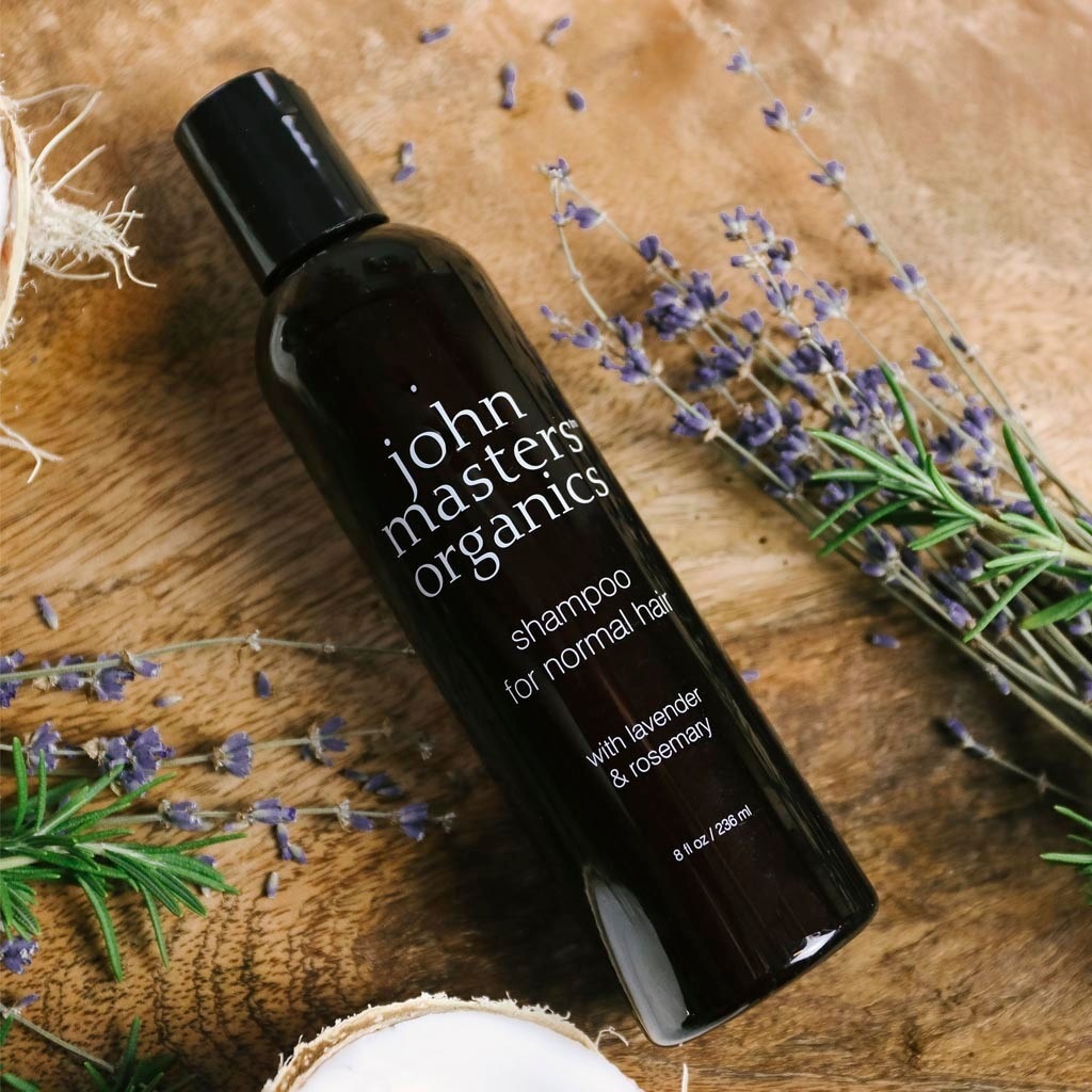 Szampon John Masters Organics do włosów normalnych z lawendą i rozmarynem