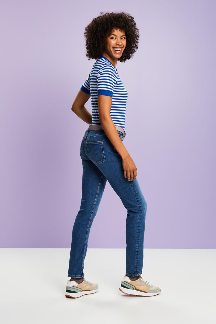 Schmale Jeans mit mittlerer Bundhöhe