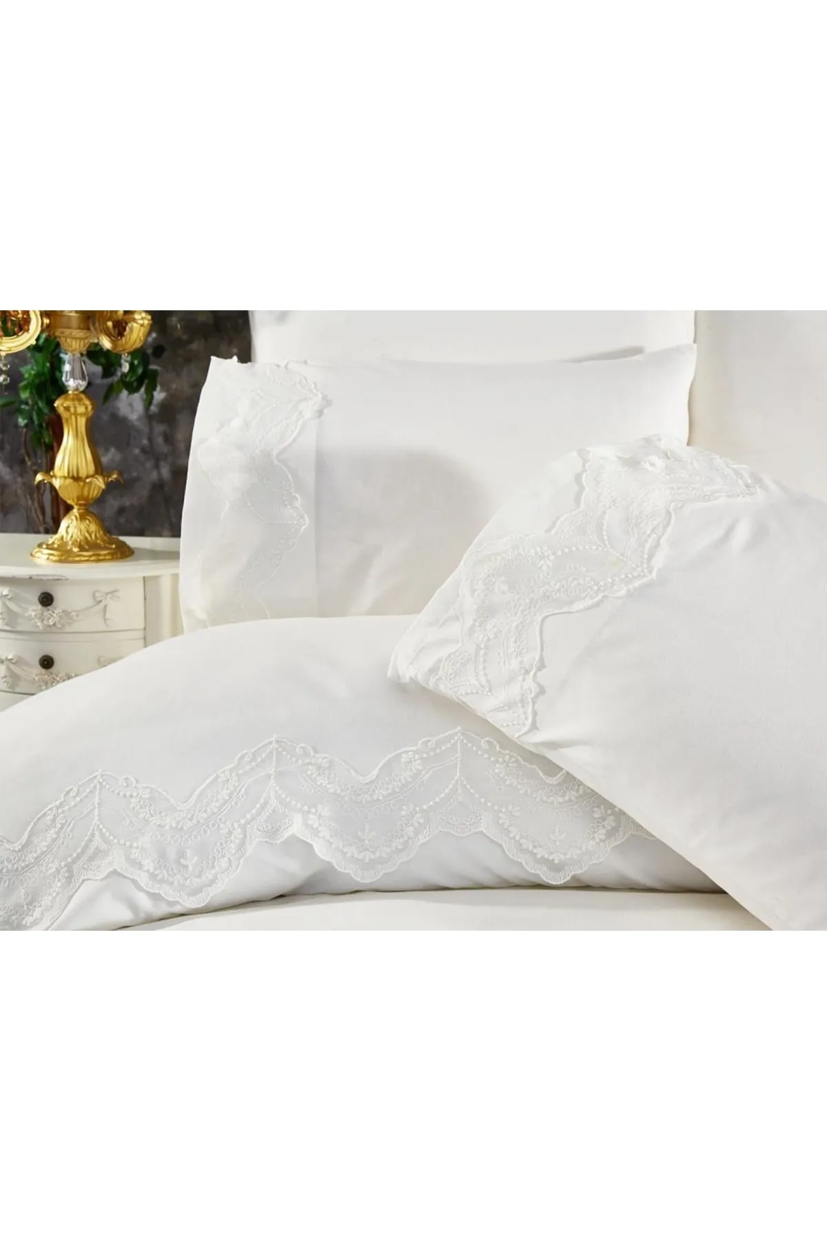 Çeyiz Diyarı  Französisches Spitzen-Hanzade-Mitgift-Bettbezug-Set, Creme