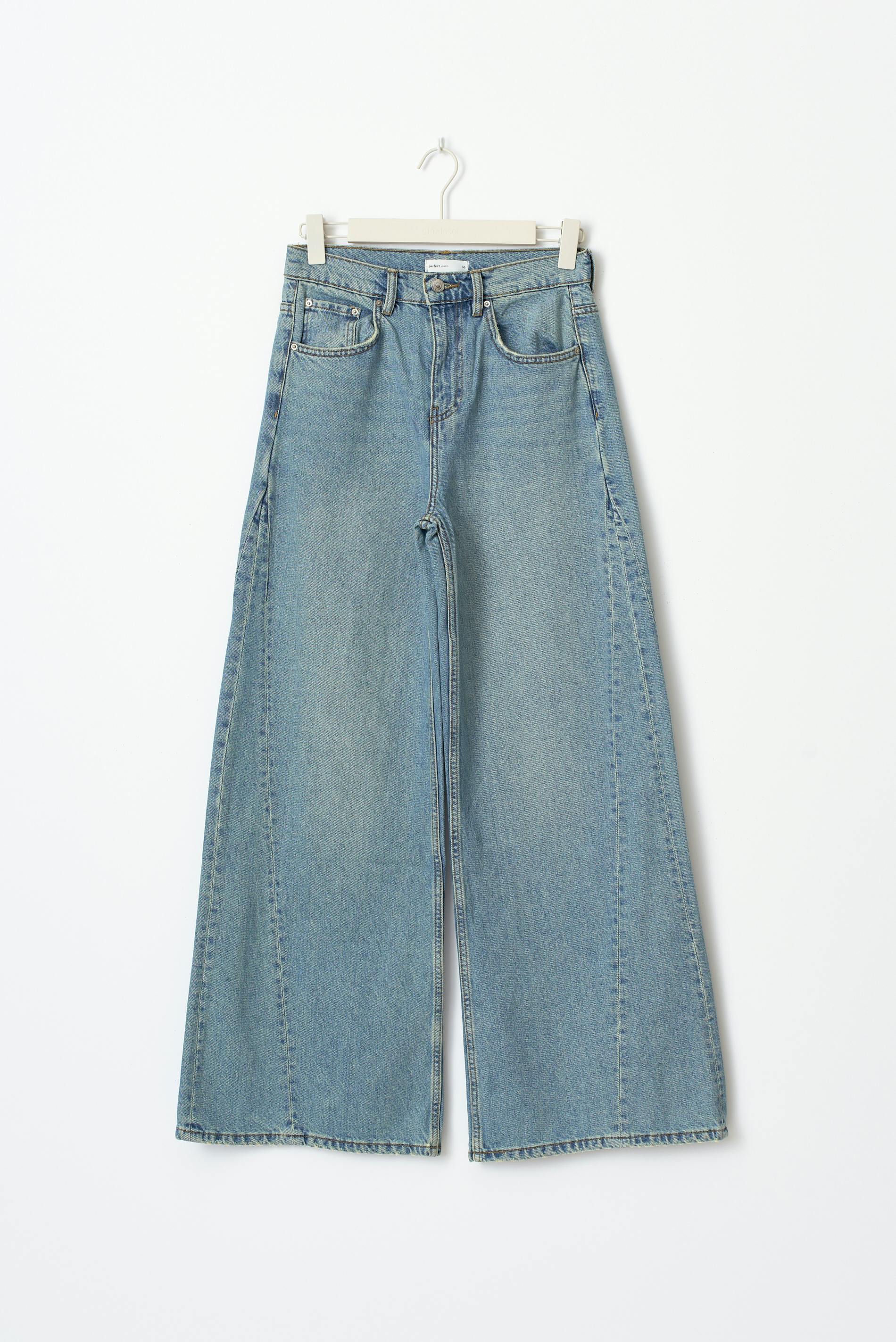 Wedge wide jeans