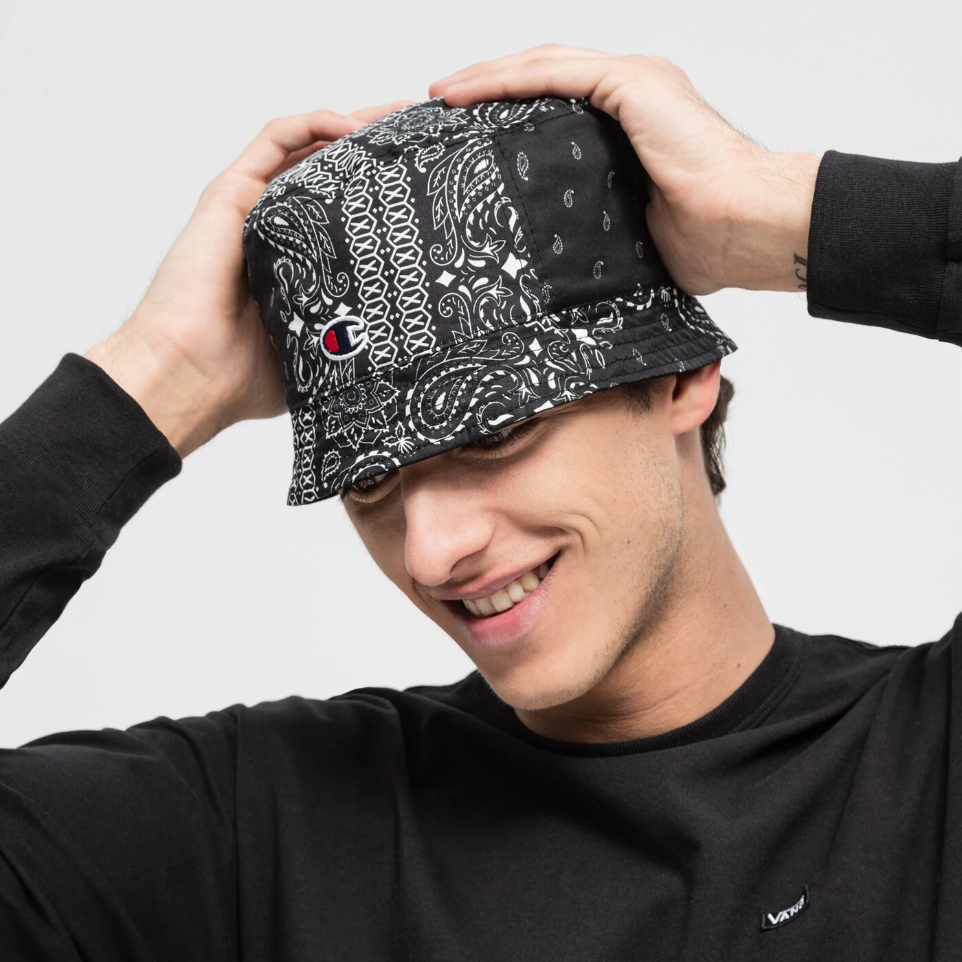 CHAMPION HUT ROCHESTER Schwarz