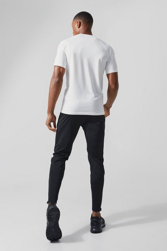Active Muscle-Fit Mesh Performance T-Shirt
