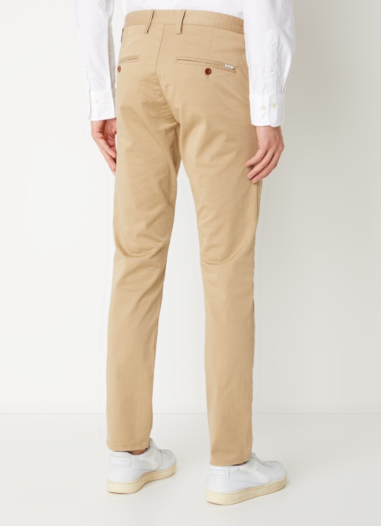 Chino nohavice Gant slim fit zo zmesi organickej bavlny s bočnými vreckami
