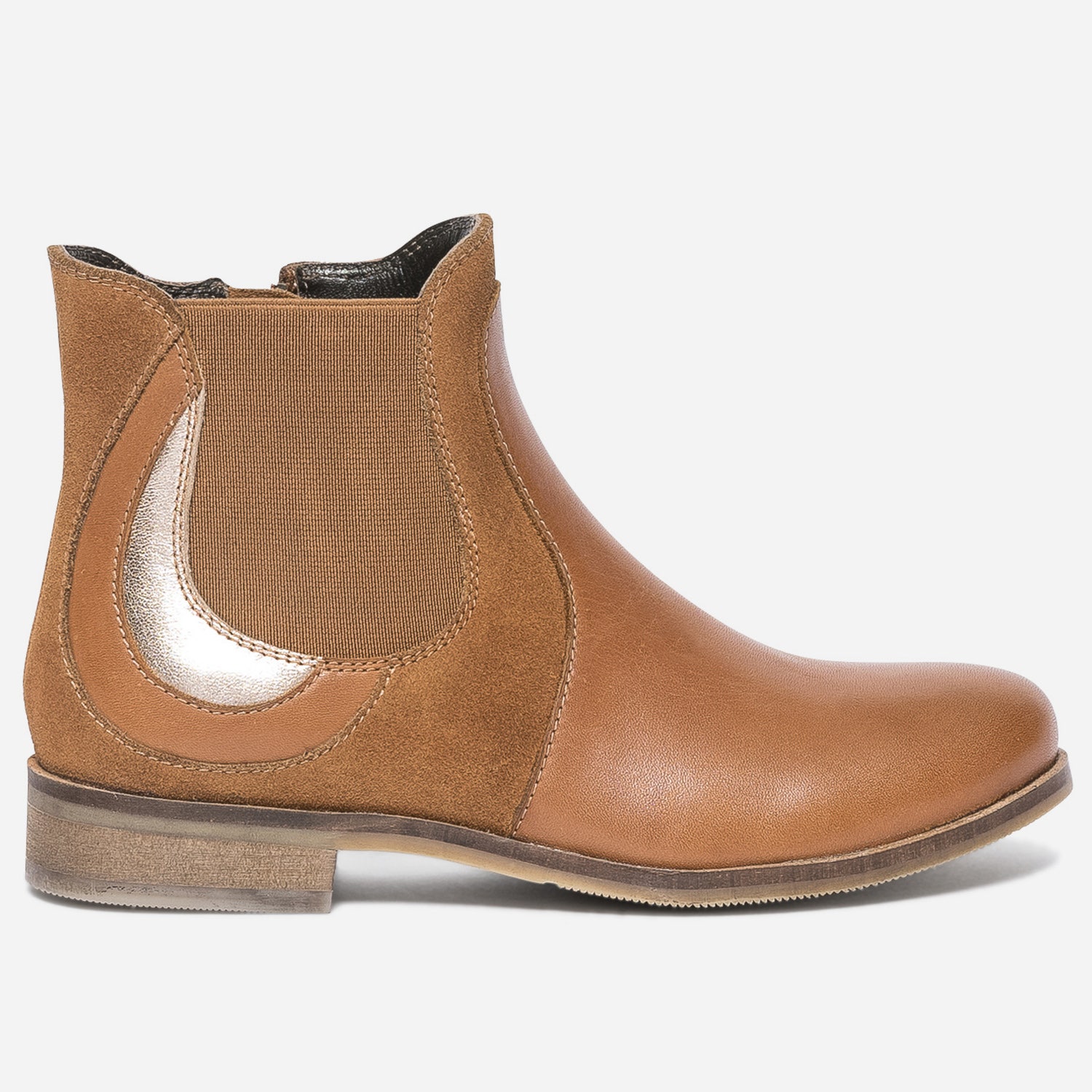 Boots camel en cuir à détails cuivrés
