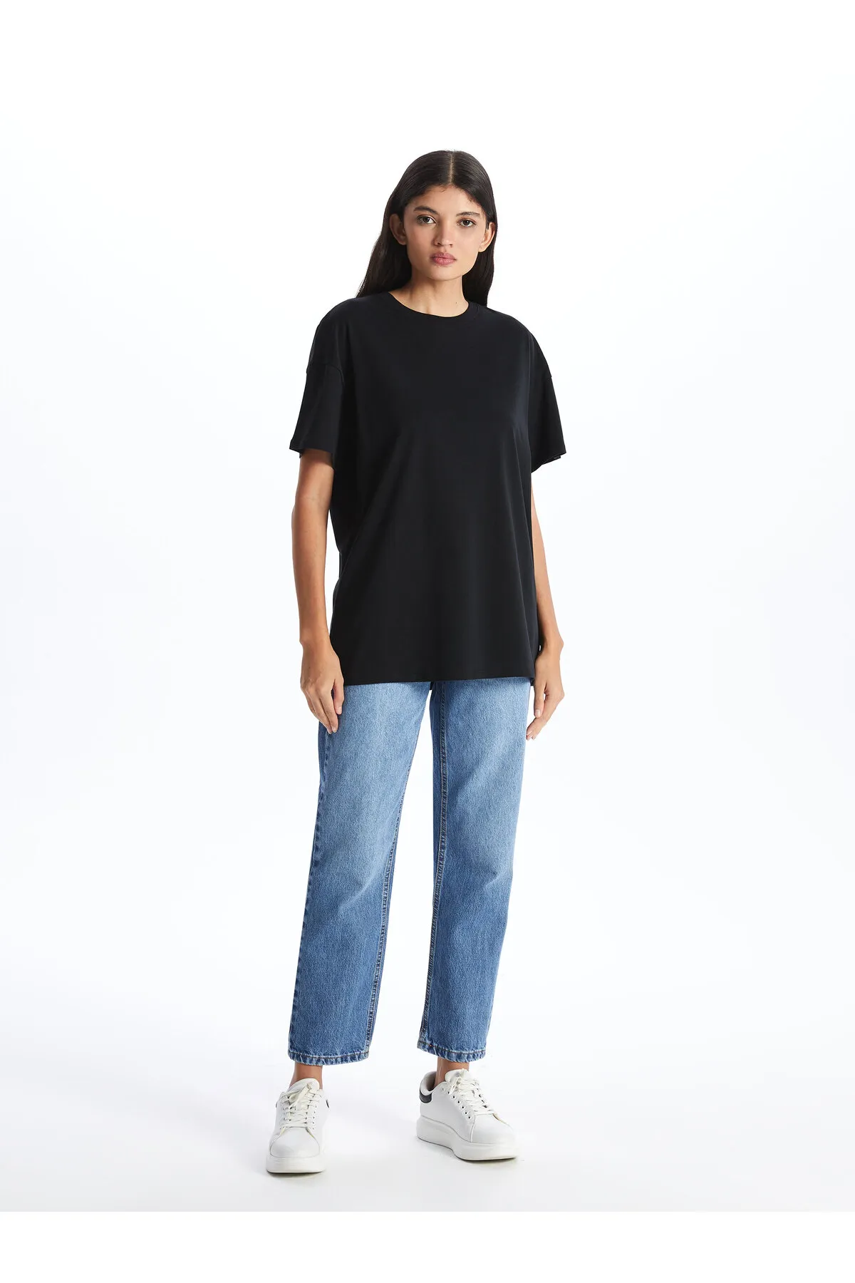 LC Waikiki  Einfarbiges, kurzärmliges, übergroßes Damen-T-Shirt mit Rundhalsausschnitt