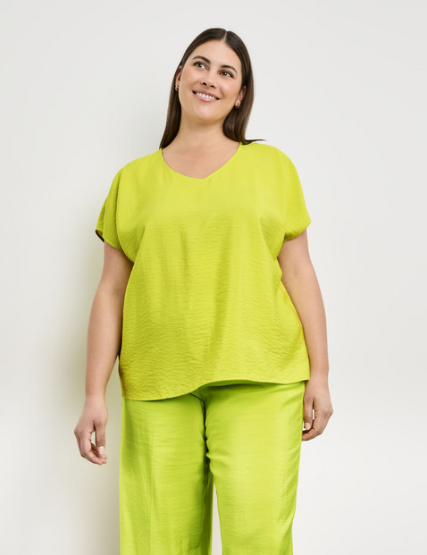 Fein schimmerndes Blusenshirt