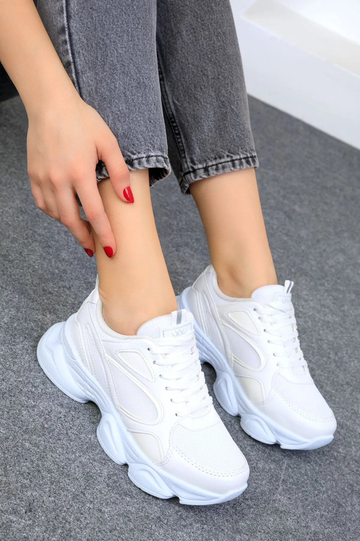 SOHO  Weiße Damen Sneakers 17226