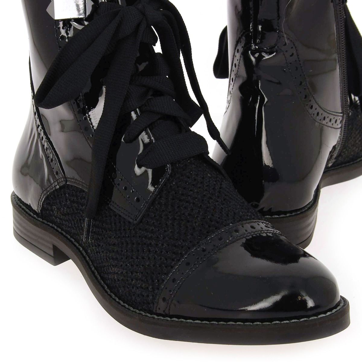 Myma  7002 - Noir