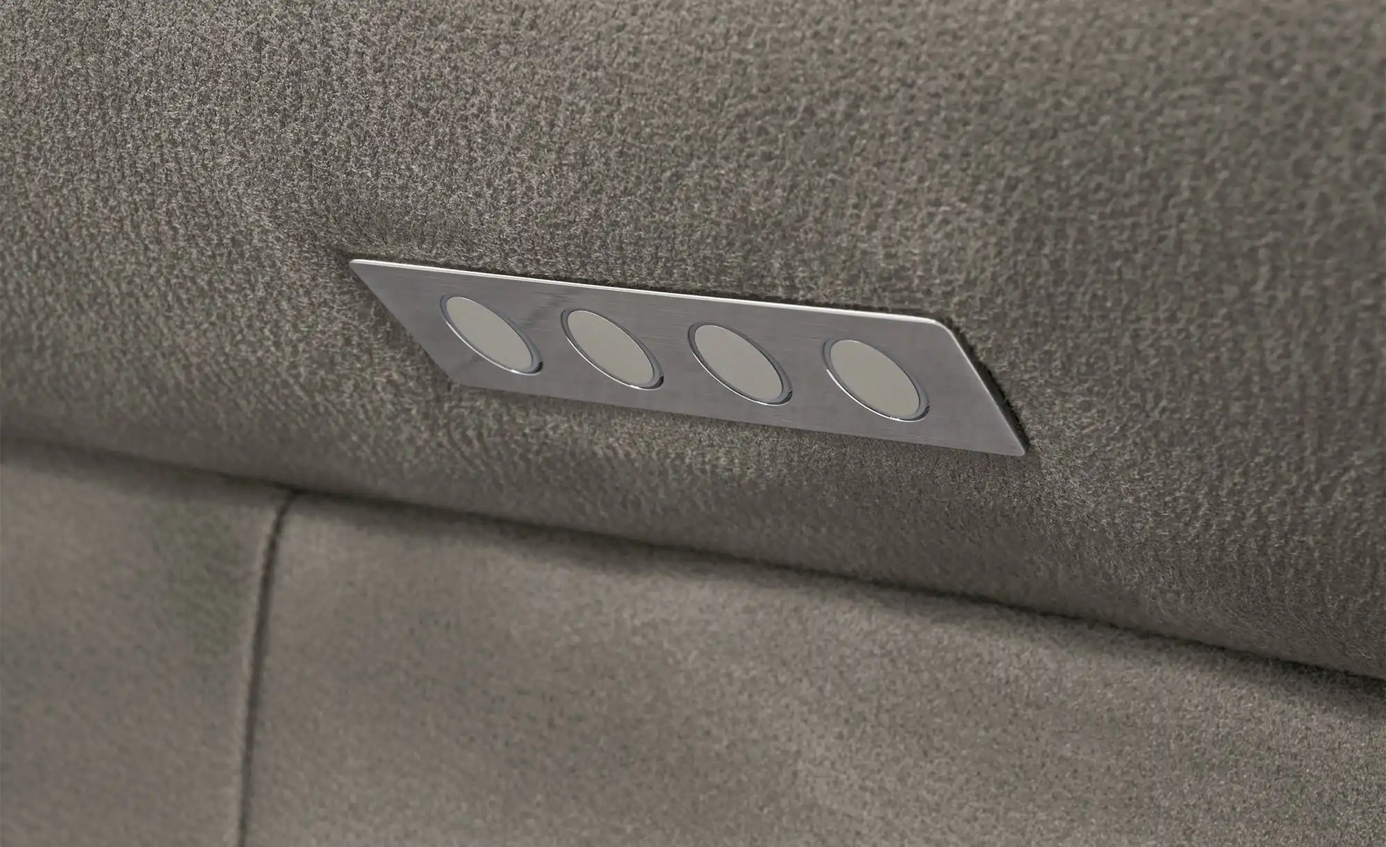 Wohnwert Trapezsofa mit USB Anschluss Melina
