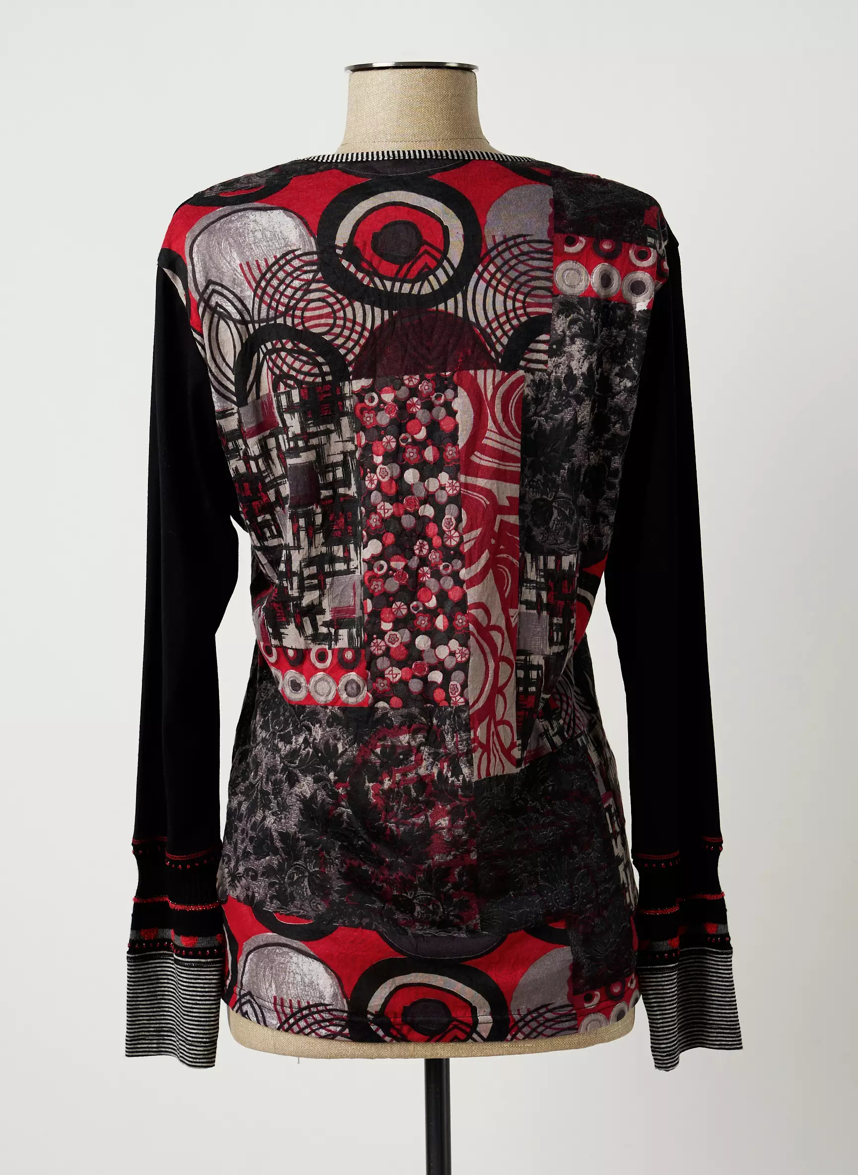 Guy Dubouis Tshirts Femme couleur noir