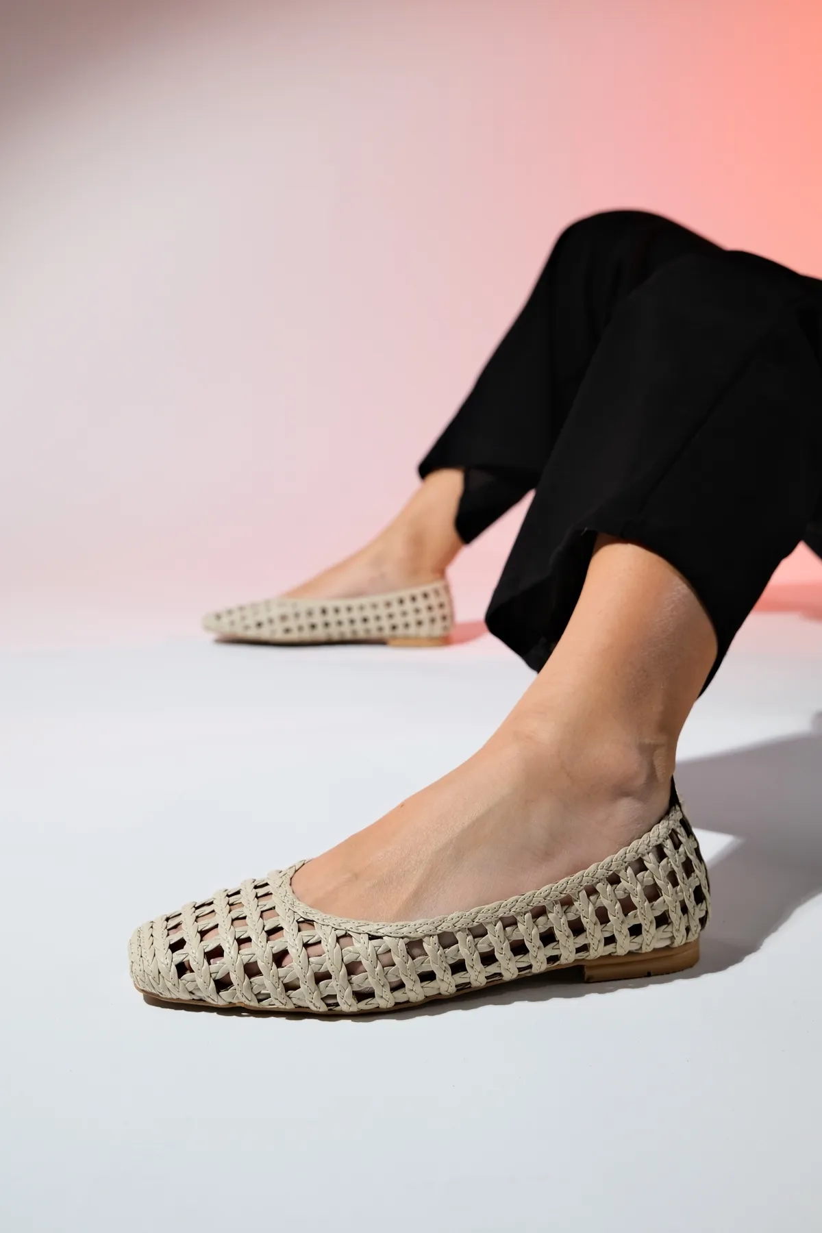LuviShoes  ARCOLA Beige gestrickte gemusterte Damen-Ballettschuhe