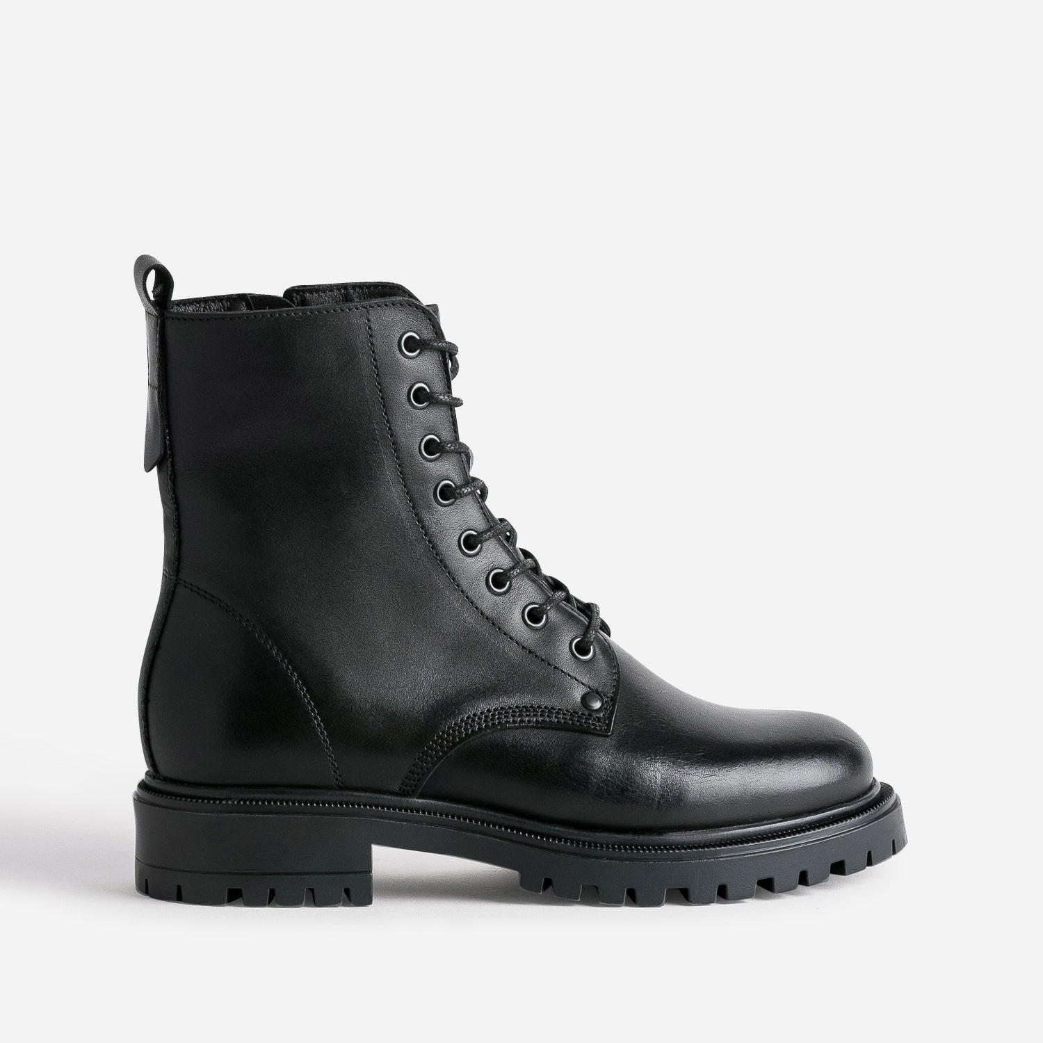 Boots à lacet TEXTO noir cuir à semelle crantée