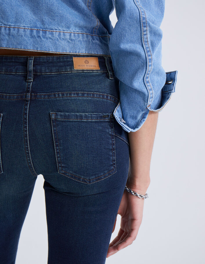 Jean slim bleu taille mi haute coupe sculpt up femme