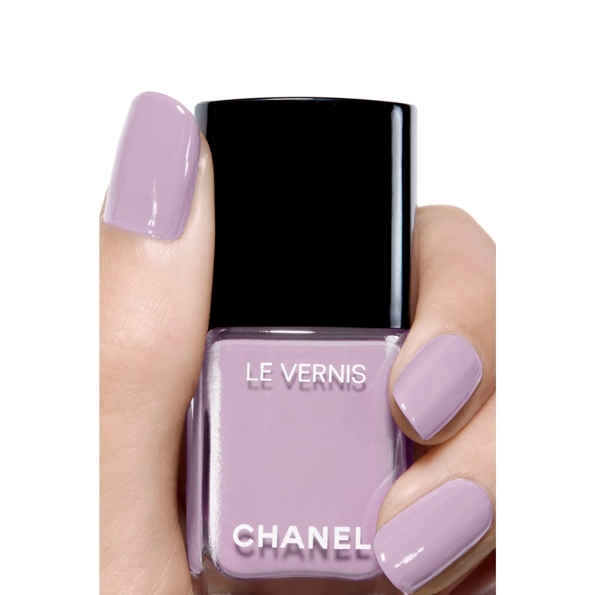LE VERNIS – LANGANHALTENDE FARBE UND BRILLANZ