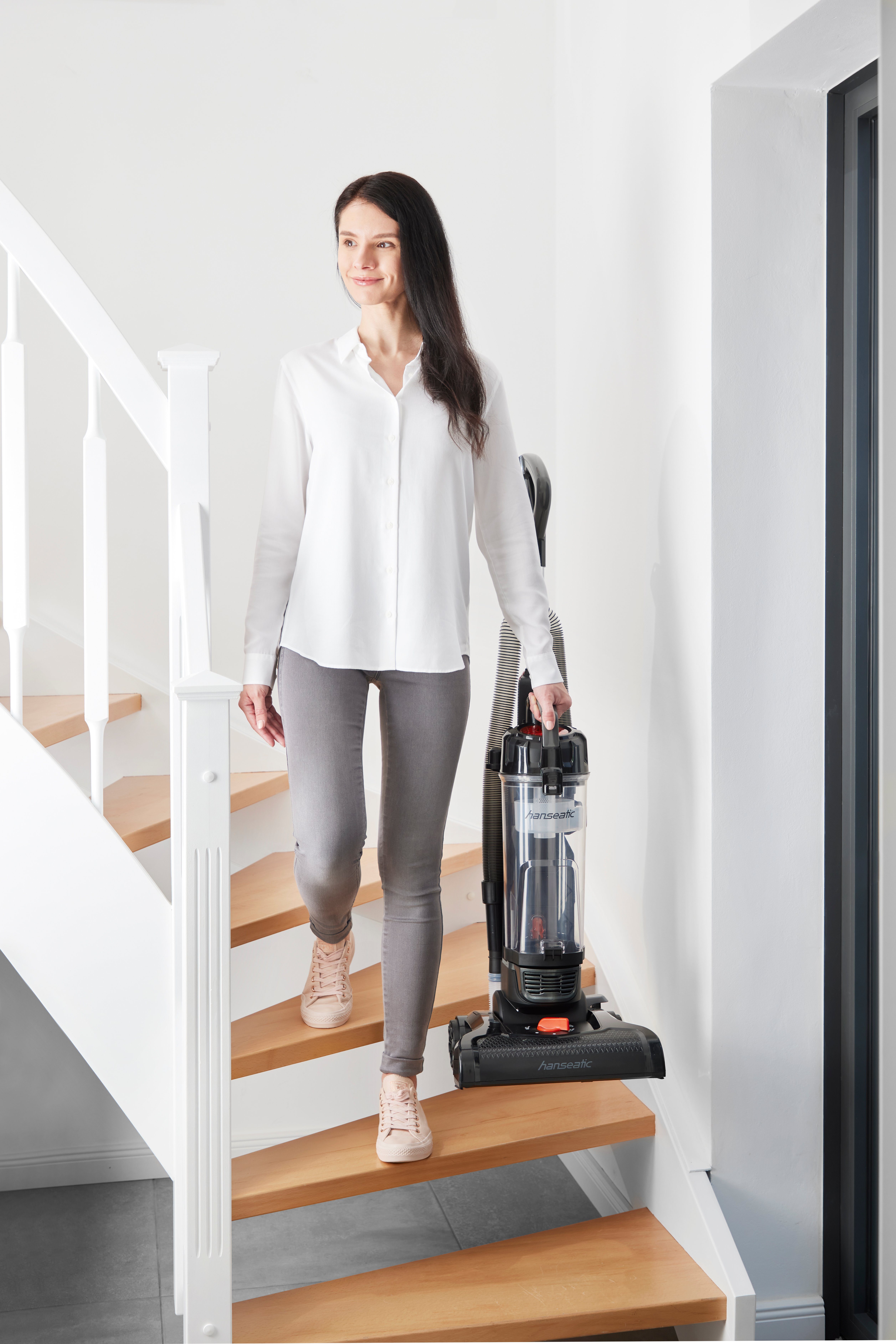 Hanseatic Bürstsauger HVUR4007BMC, 400 W, beutellos, Aktionsradius von 8,8m