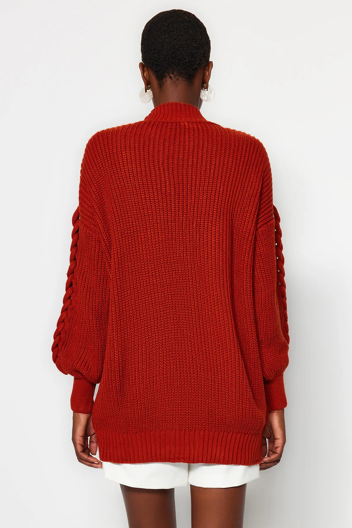 Trendyol Collection  Tile Wide Fit Strick-Cardigan mit V-Ausschnitt TWOAW24HI00256