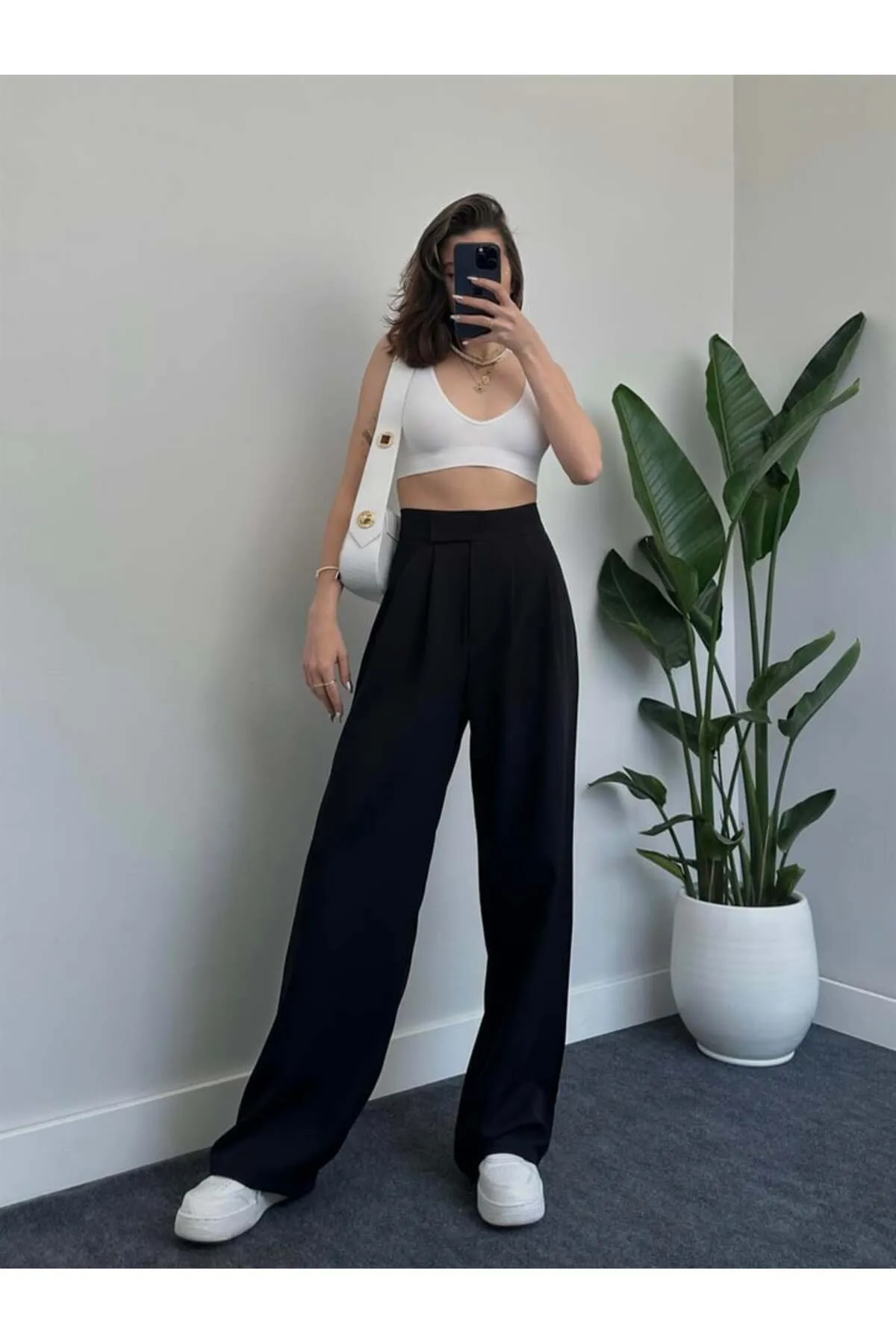 Laluvia  Schwarze Premium-Hose mit weitem Bein und Klettverschluss an der Taille
