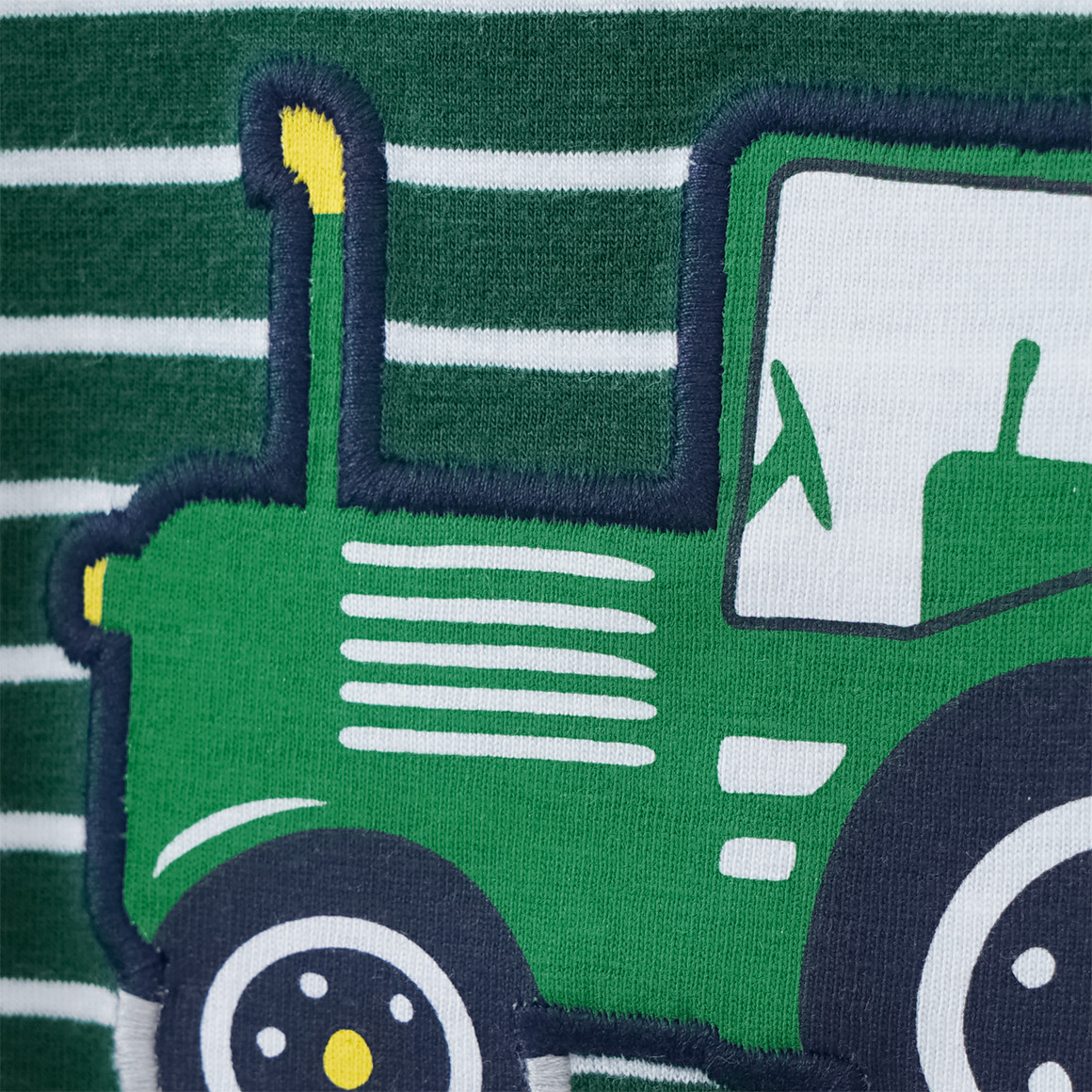 Kinder Langarmshirt mit Trecker-Applikation