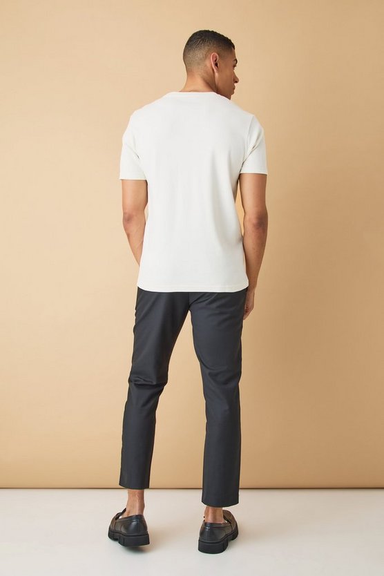 Slim-Fit Hose mit D-Ring und verstellbarem Bund